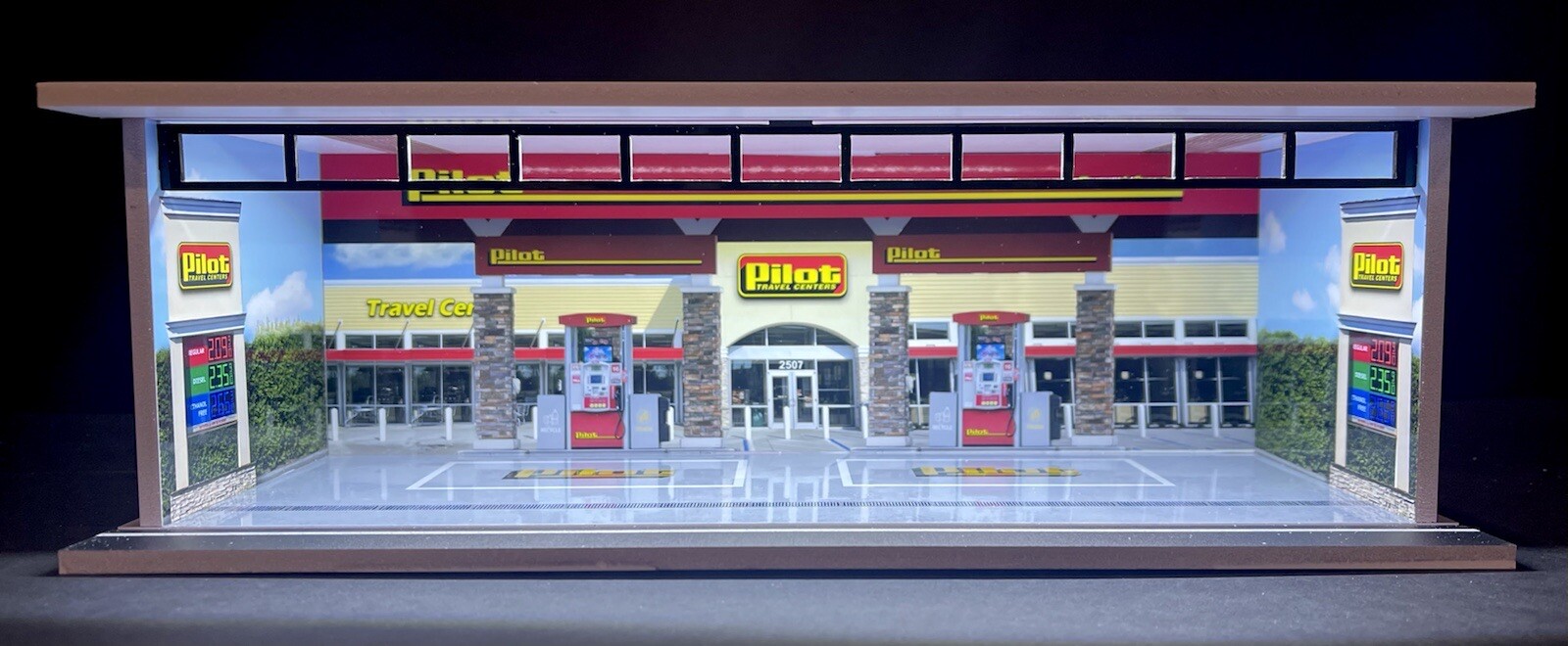 Pilot Gas Station Garage Theme 1:64 Model Diorama LED Lighting! For Hot Wheels