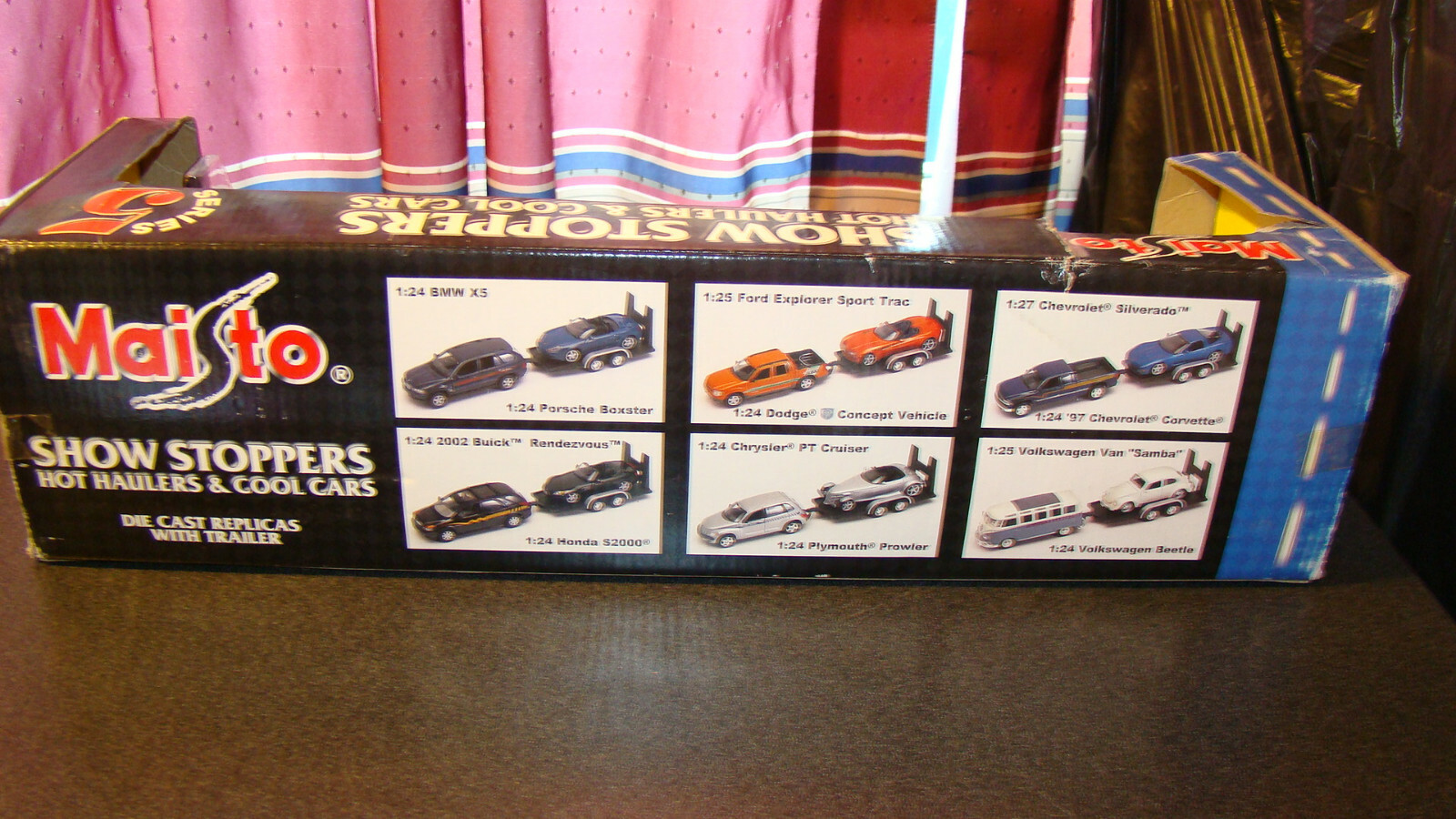 Maisto – 1:24 Show Stoppers Hot Haulers & Cool Cars Series – 5 – Plymouth 2001