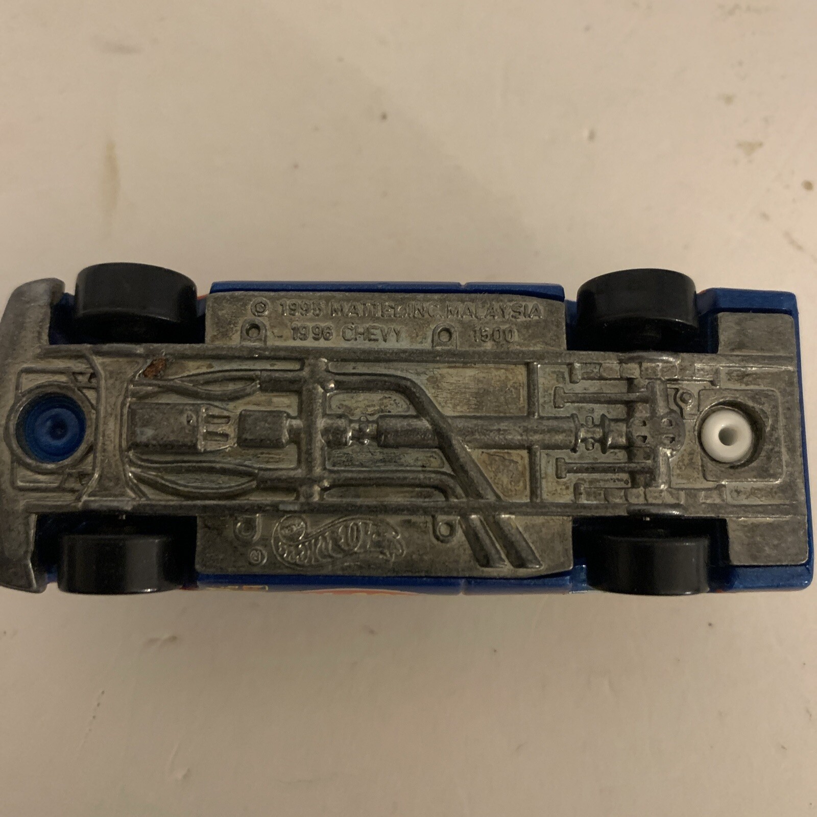 Hot Wheels 1996 Chevy 1500, Real Riders Swap Race Team Series III 2 of 4 #534,