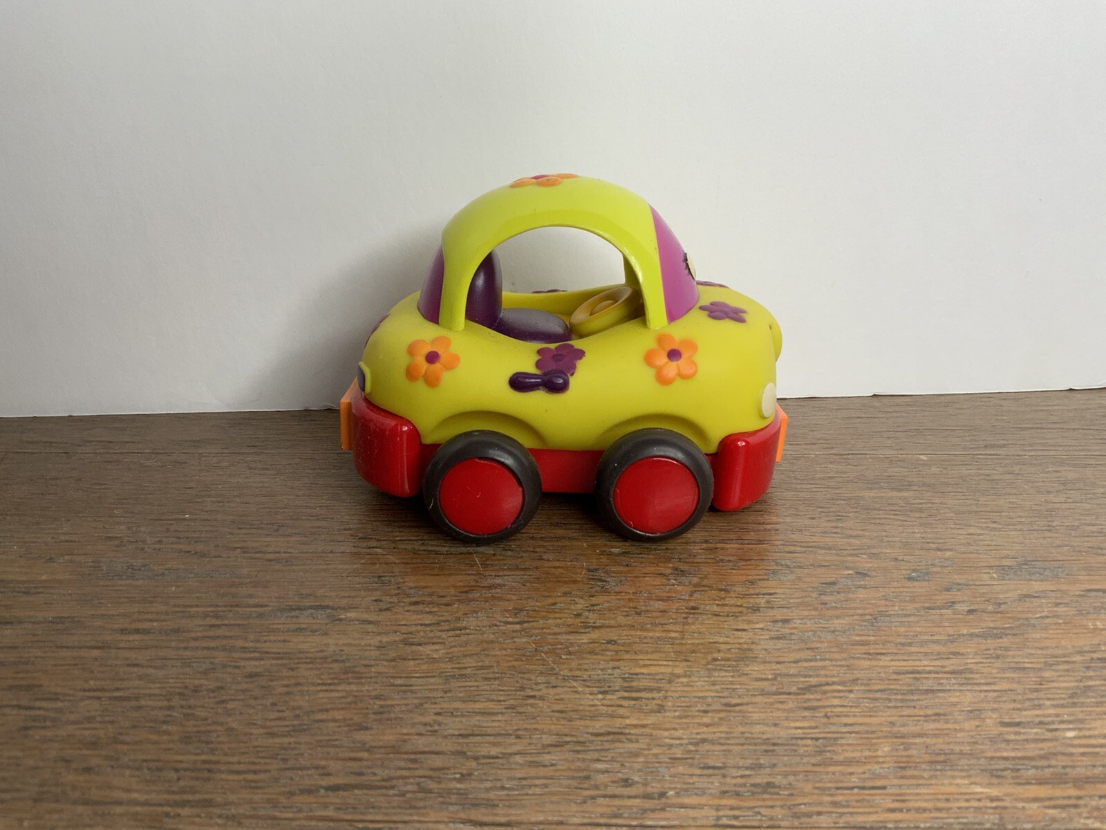 My B Toy Battat Bug Car Pull Back Wind Up Powered Interactive Toddler Baby Toy