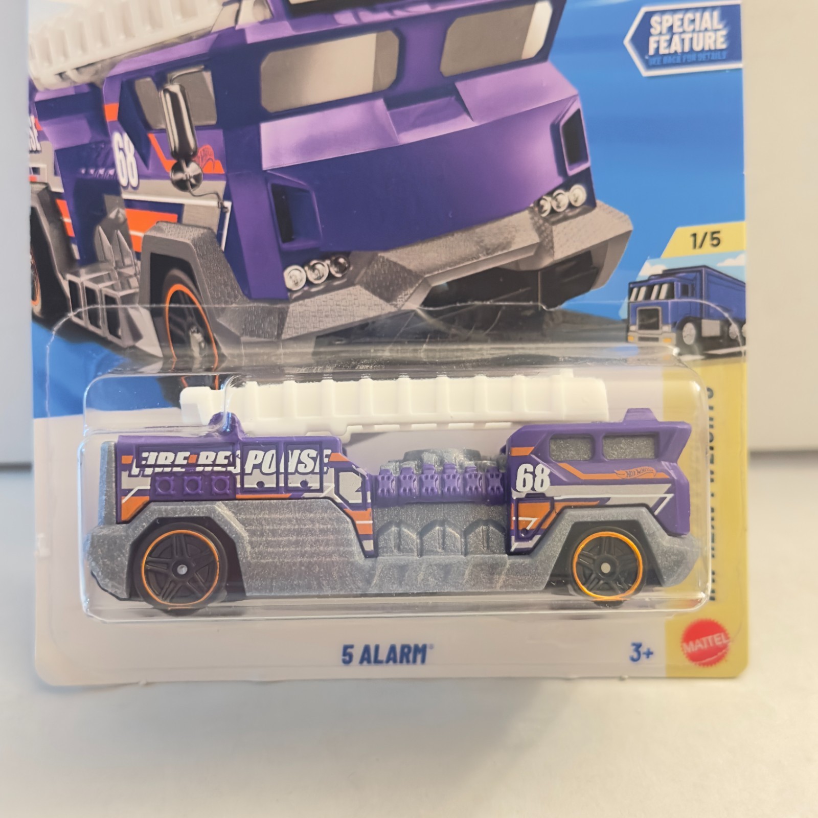 2026 Hot Wheels 5 Alarm 32/250 HW Heavy Weights Mattel Diecast Vehicle New