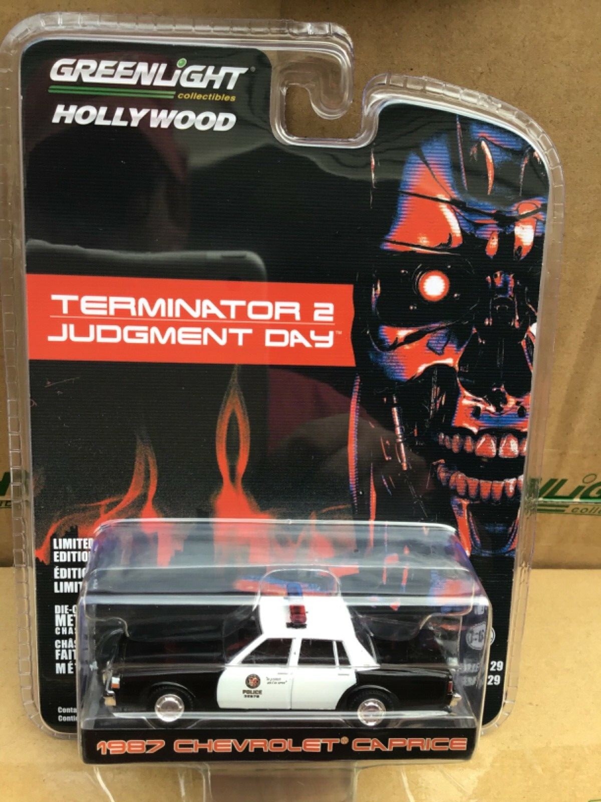 Greenlight Hollywood series 1987 Chevrolet Caprice Terminator 2 Judgement Day