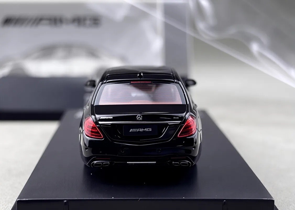 RM 1:64 Black S63 W222 V12 VIP Luxury Sedan Sports Model Diecast Metal Car