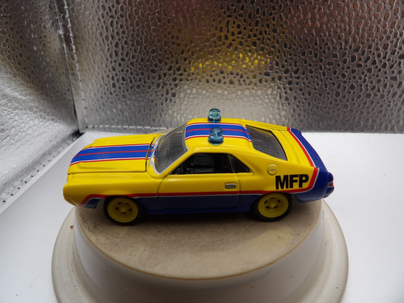 1968 AMC AMX MAD MAX FMP INTERCEPTOR 2010 JOHNNY LIGHTNING FOREVER 64 1:64
