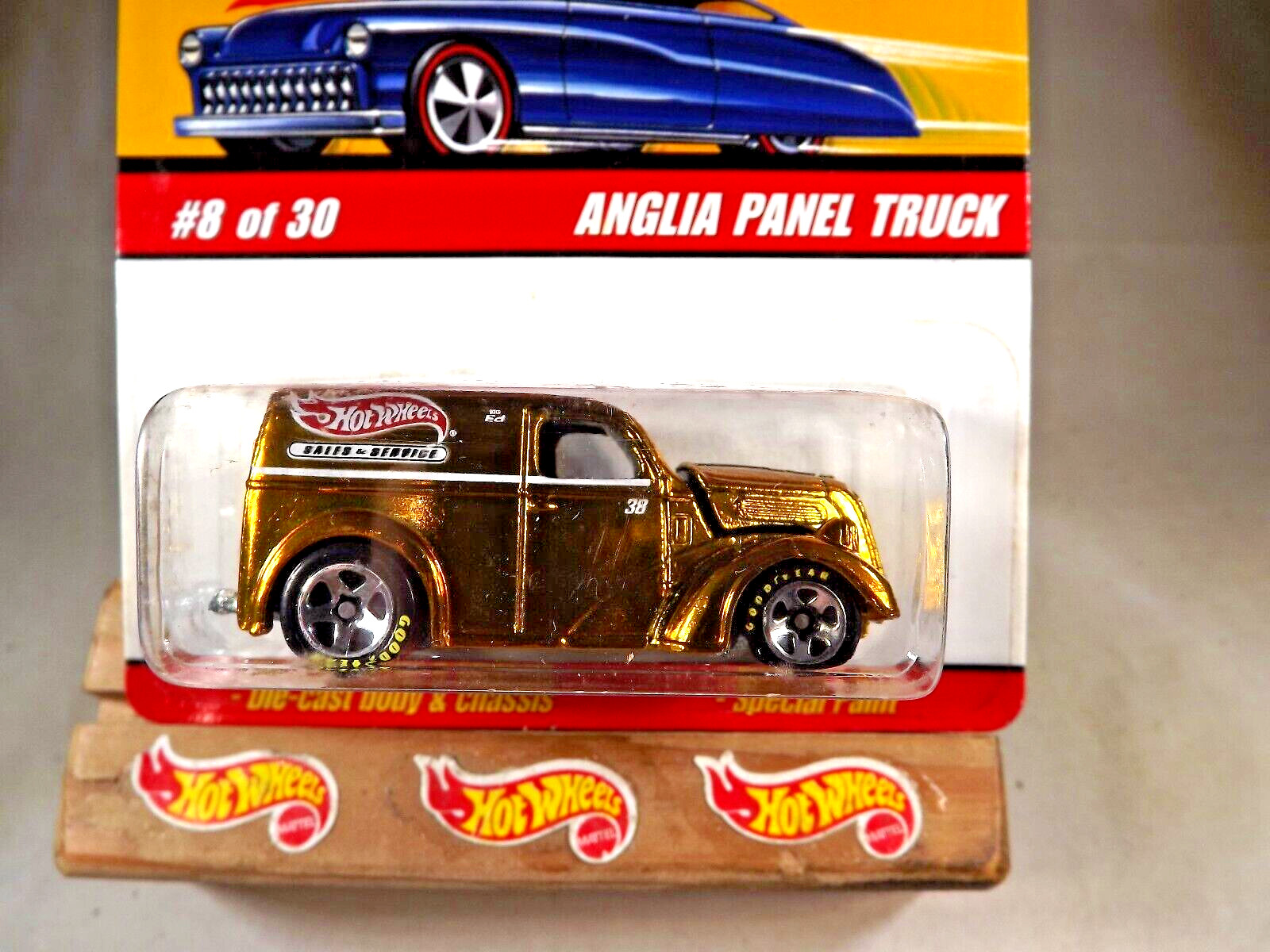 2005 Hot Wheels Classics Series 2 8/30 ANGLIA PANEL TRUCK Gold w/GDYR 5 Spokes