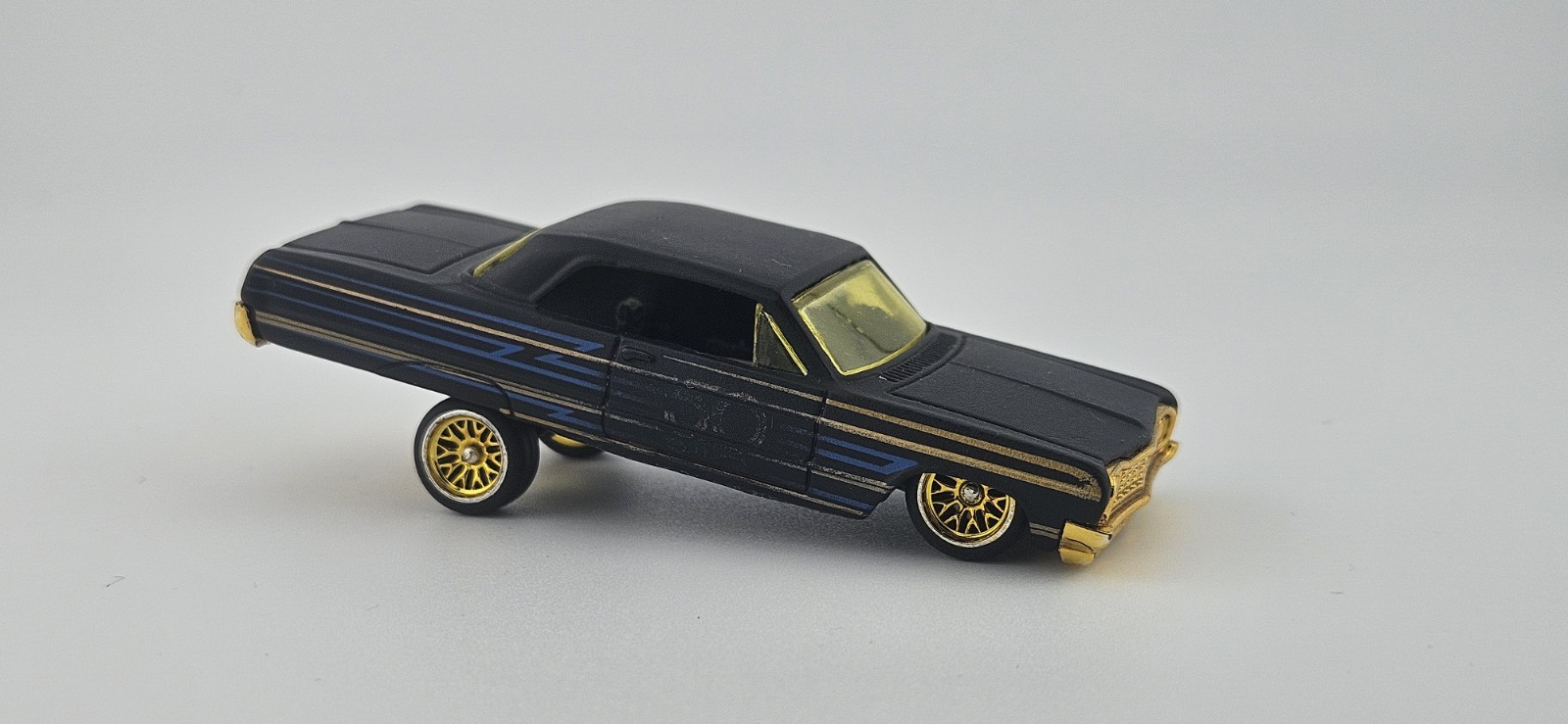 Hot Wheels Lowrider Positionable Frame For Impala 1/64 Revelle Lowrider KIT