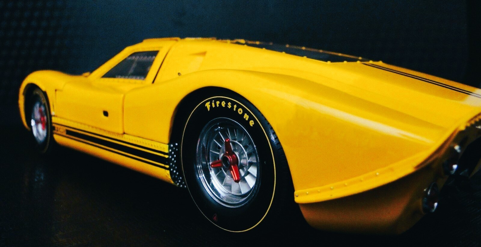 Exoto Ford GT40 Race Car1 18Racing Racer Custom Built Metal Body Model
