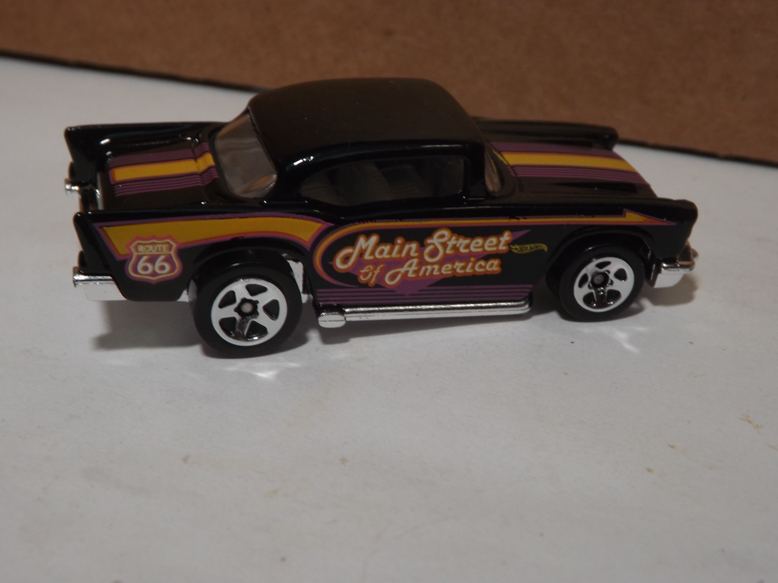 2013 Hotwheels ’57 Chevy Road Trippin’ Route 66 Main Street of America 1/64