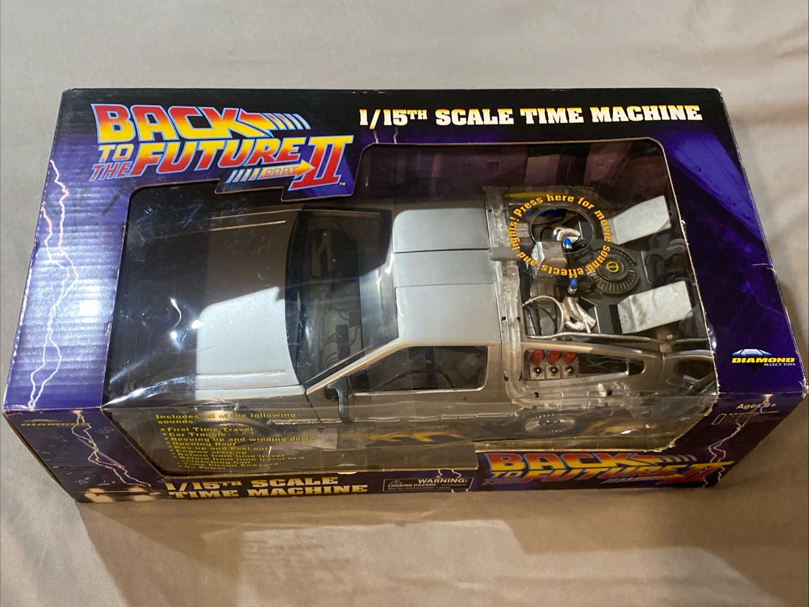 Diamond Select Back to The Future Time Machine Mark I Electronic Vehicle