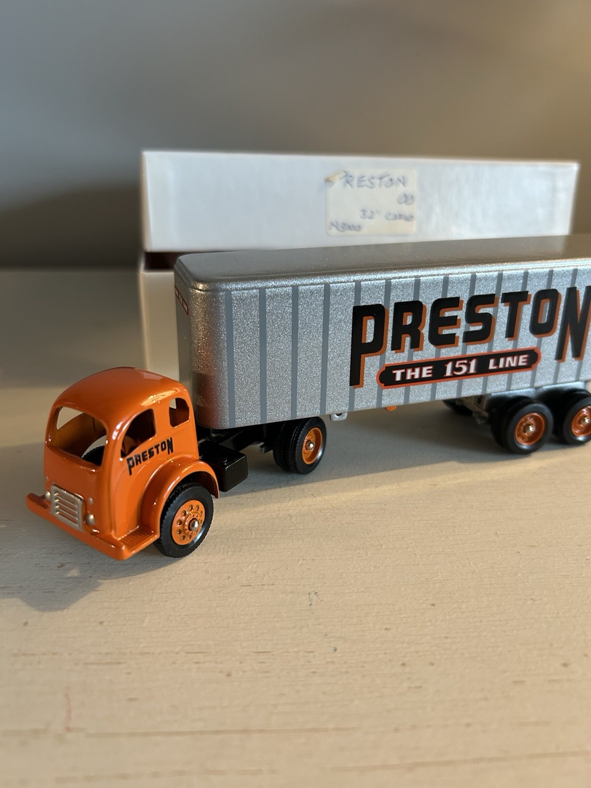 PRESTON TRUCKING 151 LINE 2000 TRACTOR TRAILER DIECAST WINROSS TRUCK