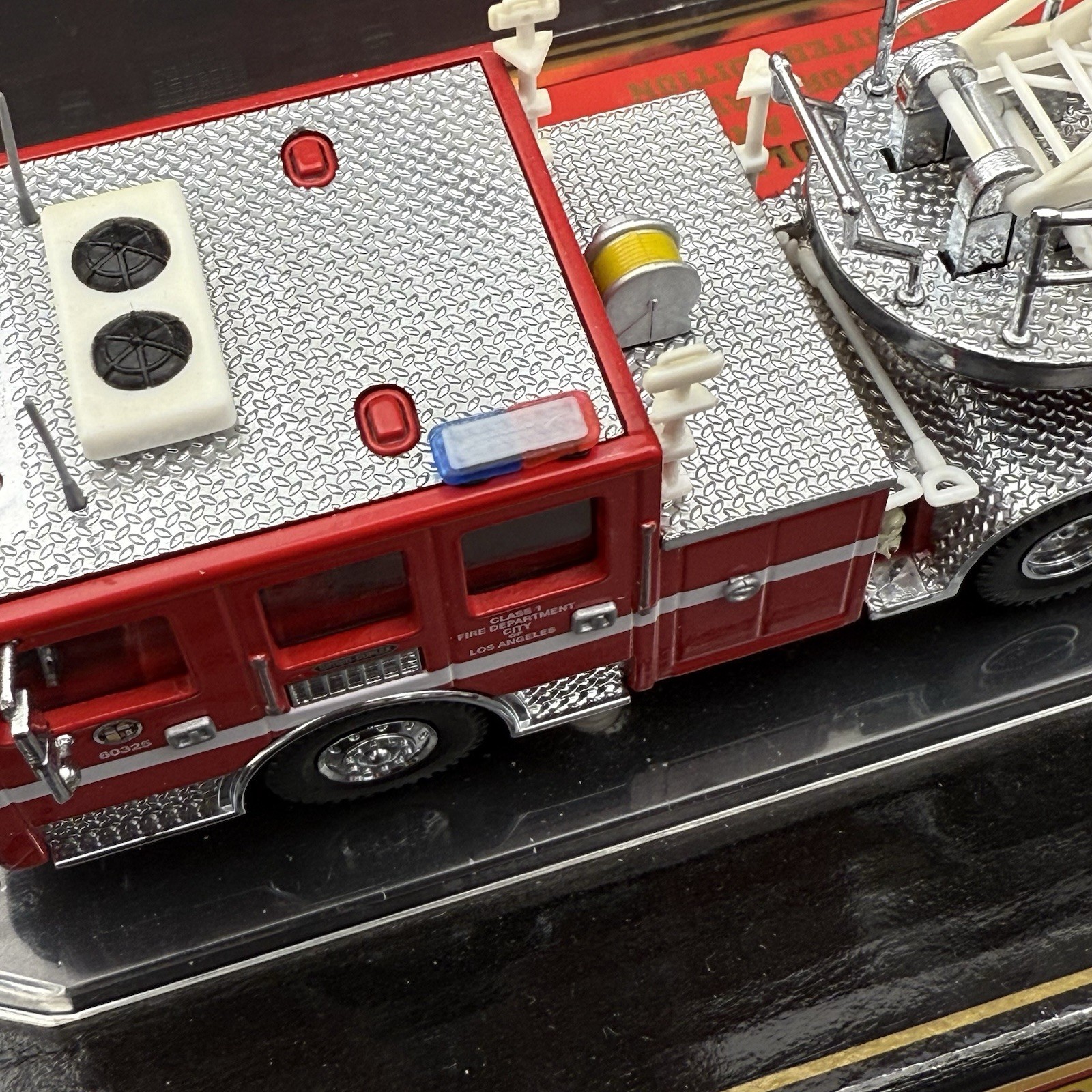 2 Pack 1/64 Mini Whelen Edge Blue Red Lightbar Gray Top Cover Police Fire EMS