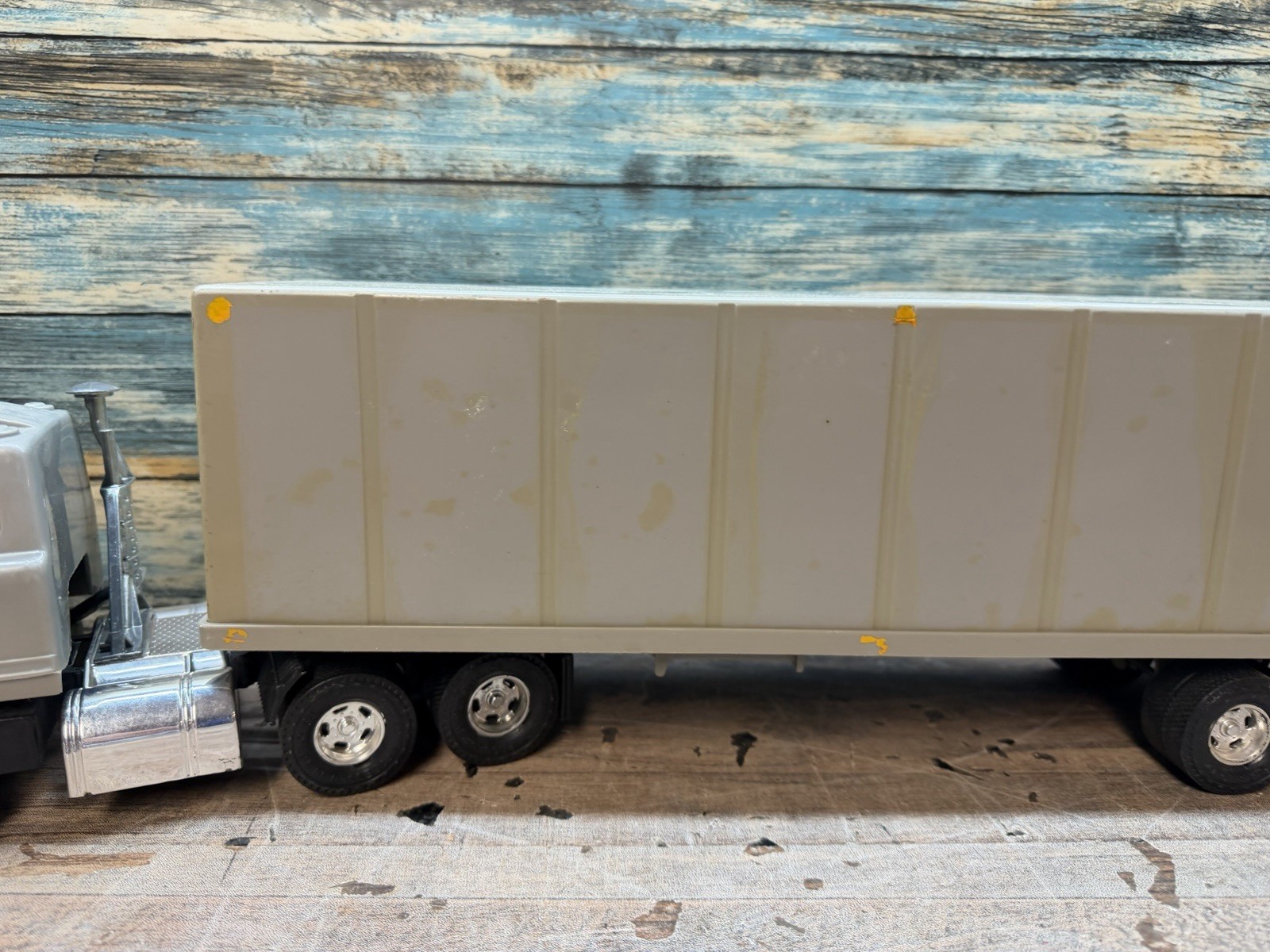 Kroger Gray Trailer/Semi Truck Plastic