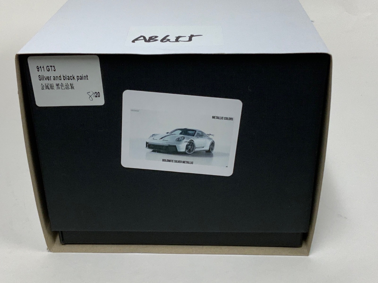 1/18 Ivy Porsche 911 GT3 992.1 Silver with Black Stripe on Leather 20 pcs AB655