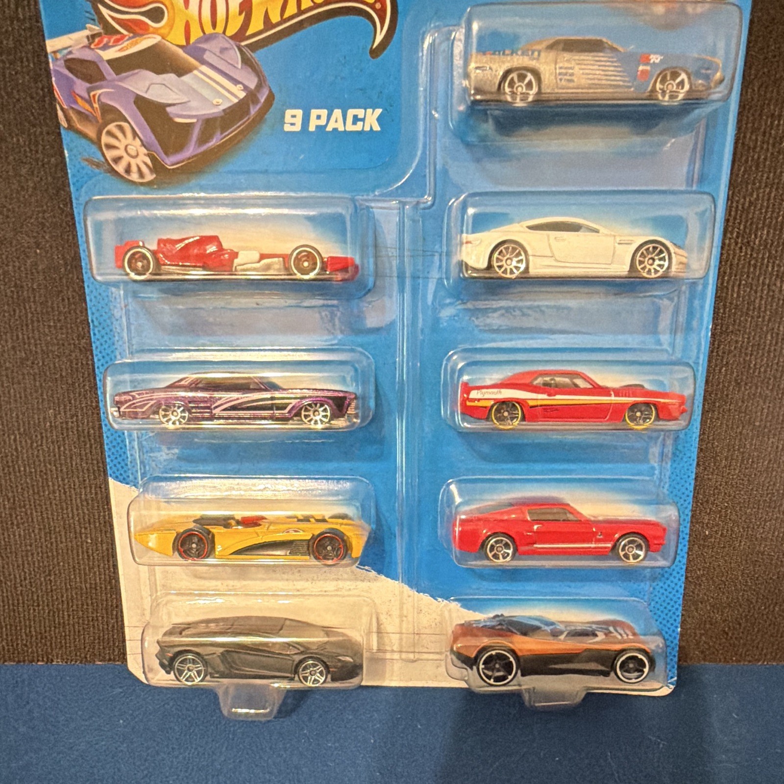 Hot Wheels 9-Pack 1:64 Diecast Cars Multicolor Unopened Box 2013