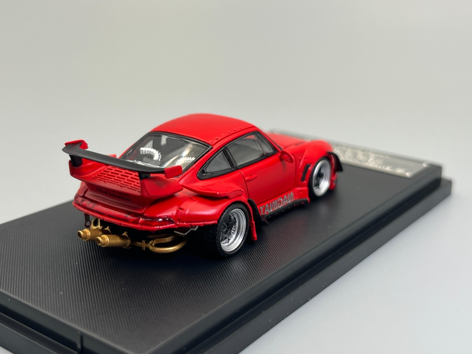 RWB Porsche 911 993 “Naginata” Matte Red Widebody Street Weapon 1/64 scale
