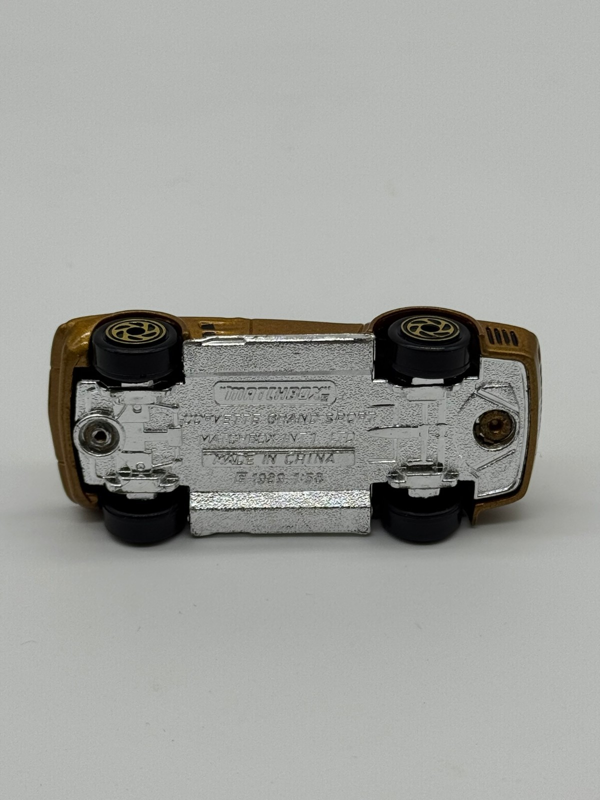 MATCHBOX MB200 CHEVROLET CORVETTE GRAND SPORT GOLD ONLY AVAILABLE IN CHINA 1998