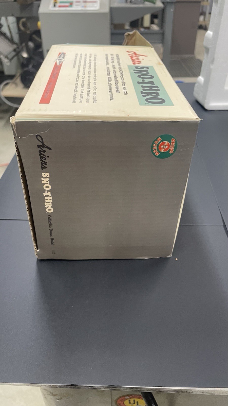 Ariens 1960 Sno-Thro 1:12 Diecast Model 75th Anniversary Complete W/ Magnet⁠