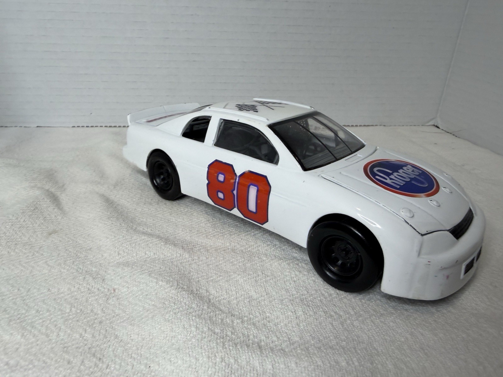 Vintage Golden Wheel 1/24 Scale Kroger #80 Stock Race Car Meat And Seafood Promo