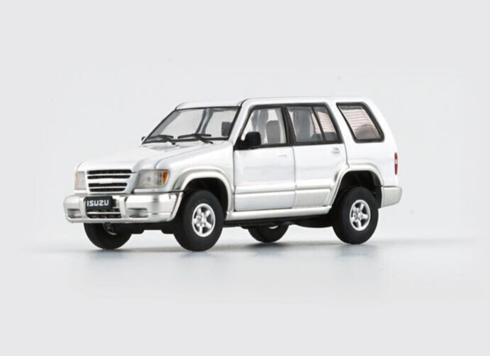 BM Creations 1998-2002 Isuzu Trooper / Big Horn White LHD 1:64 Scale Diecast Car