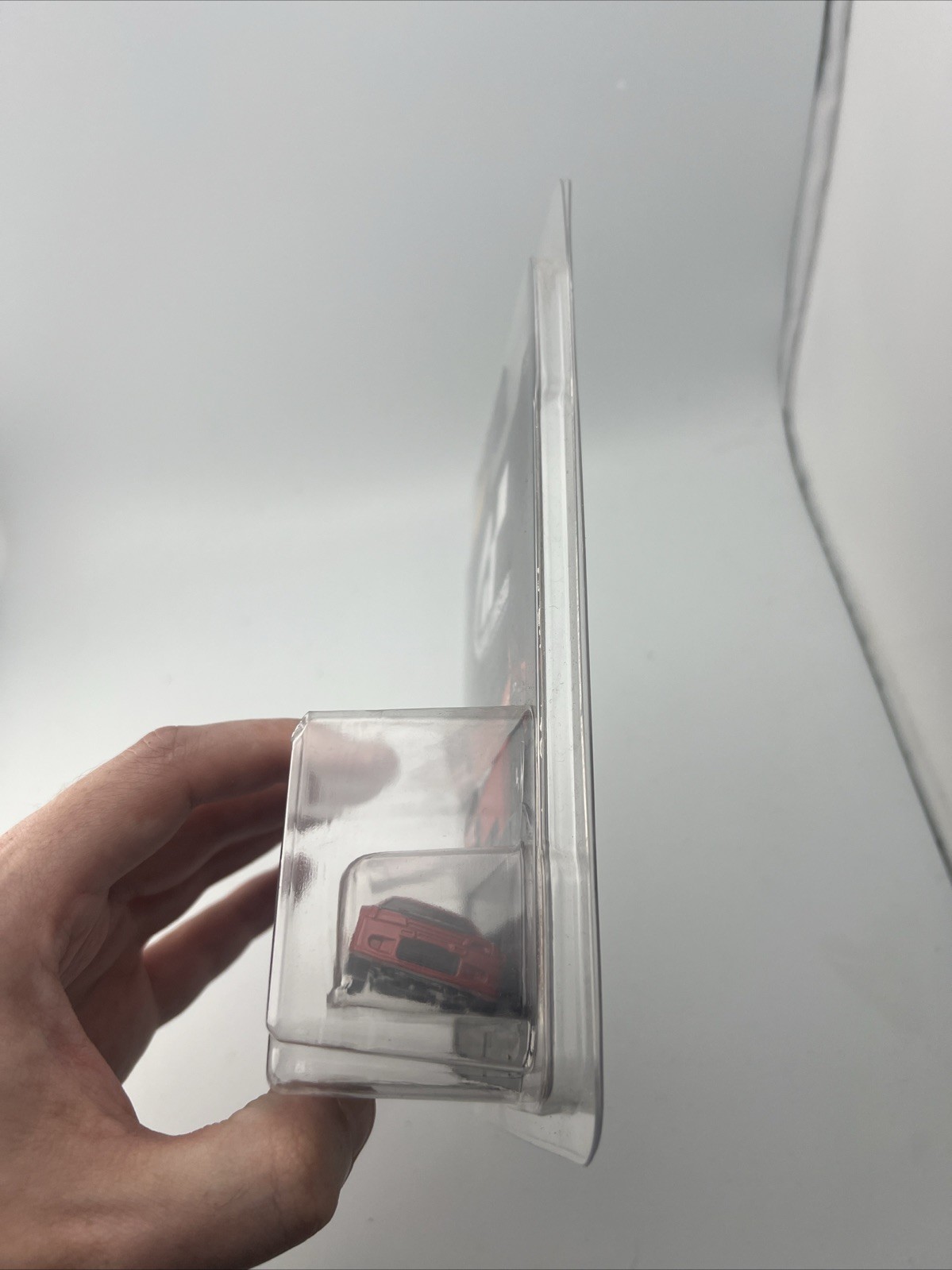 2016 HOT WHEELS GRAN TURISMO NISSAN SKYLINE GT-R (R32) RED Damage Protector