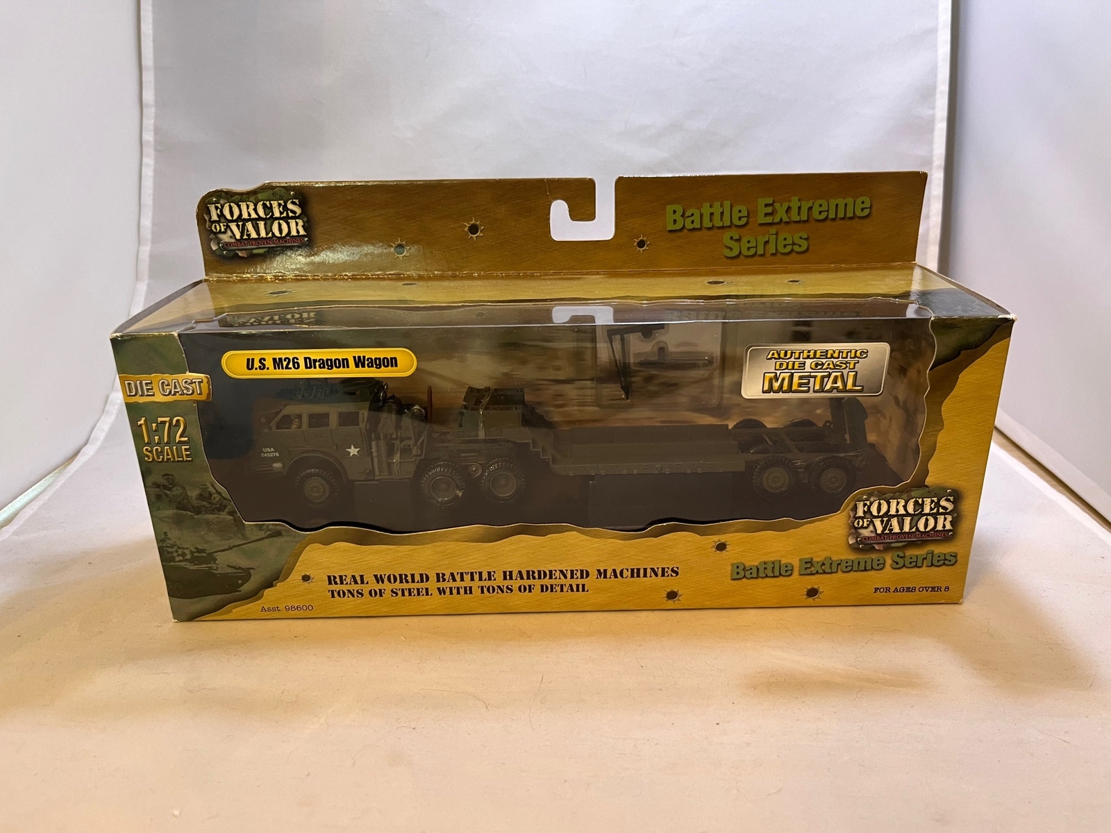 # 01015 – 1:64 Forces of Valor “U.S. M26 Dragon Wagon” Lot – 3 Pc.