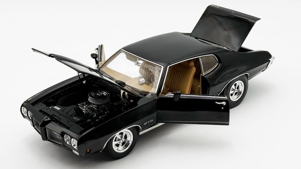 ACME 1970 Pontiac GTO Ram Air IV Main Street Starlight Black 1/18 1 of 402