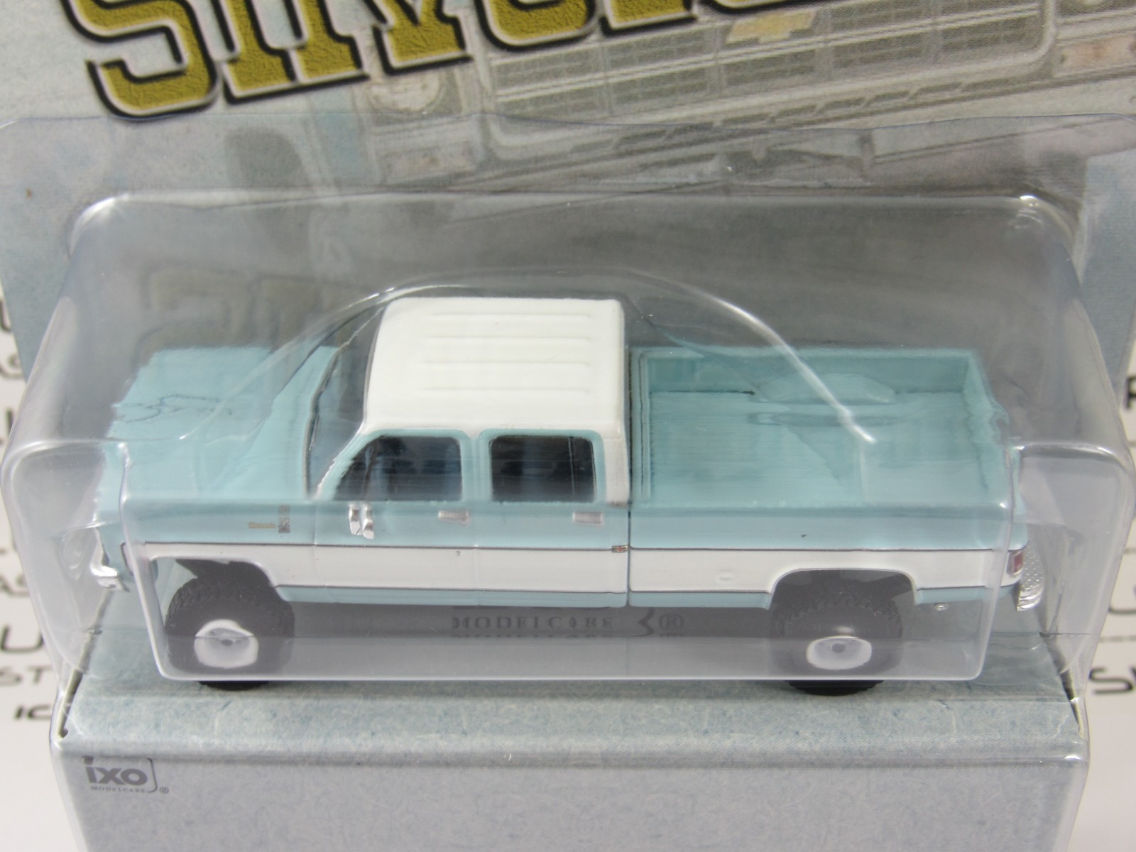 2026 IXO America 1:64 LIFTED 1978 CHEVROLET SILVERADO K30 CREW CAB Pickup
