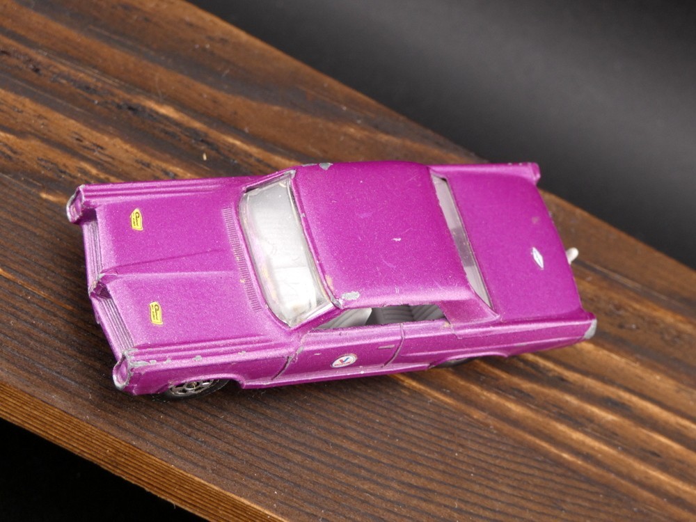Matchbox Lesney Superfast #22 Light Purple Pontiac GP Sports Coupe
