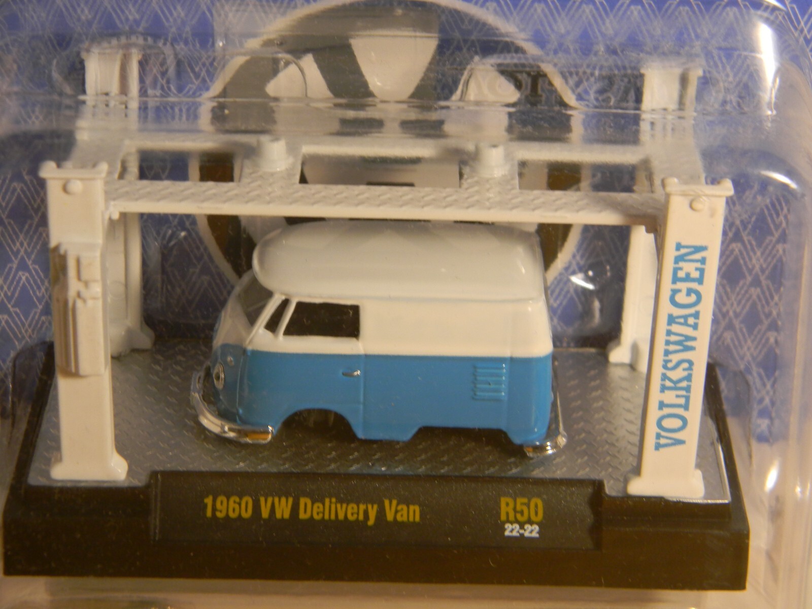 2022 M2 Machines Model Kit , R50 “1960 VW Delivery Van {Kombi)” 22-22, Unopened