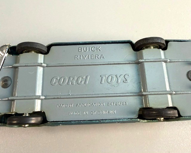 Vintage Corgi Toys 1963 Buick Riviera Classic Blue Car Very Good Condition