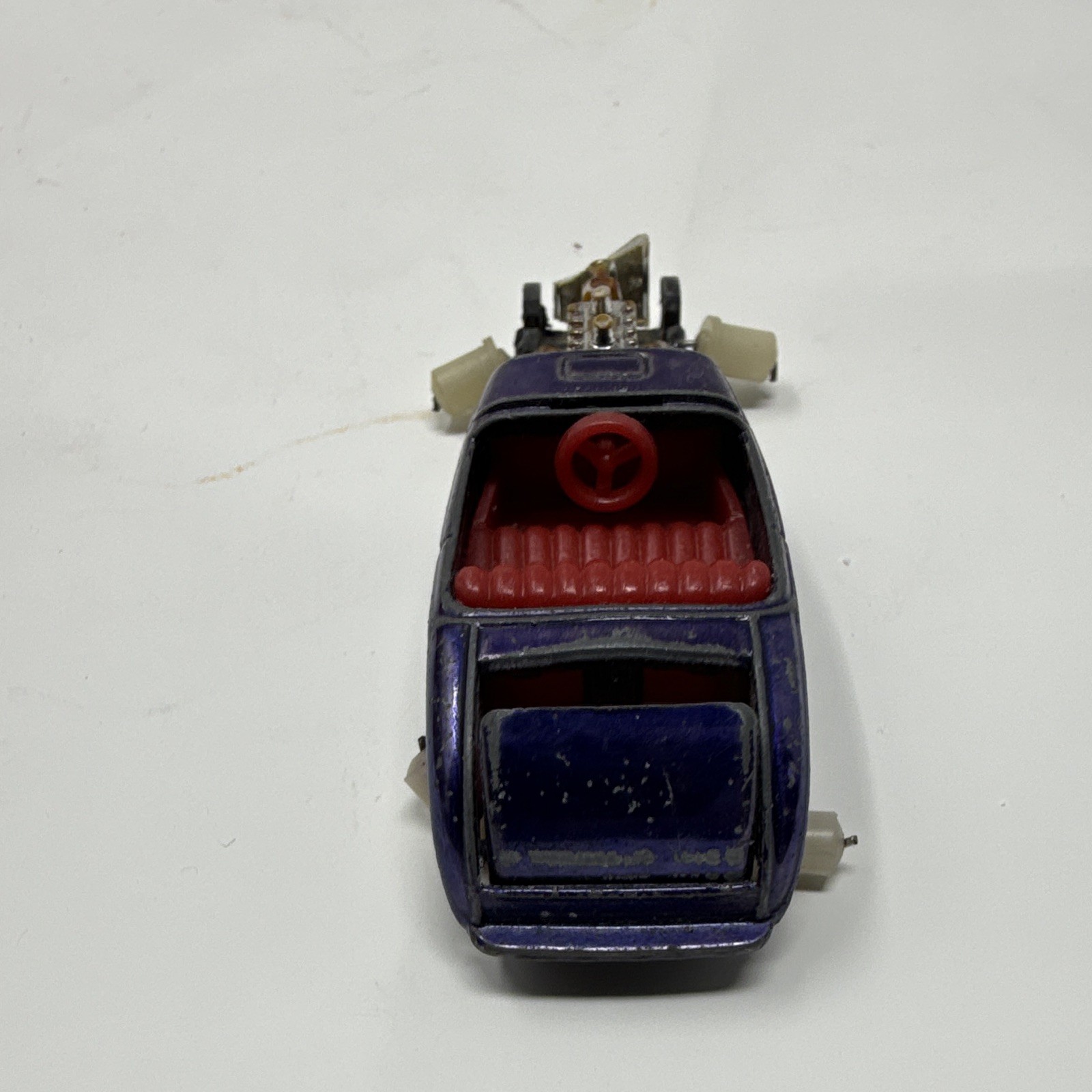 Johnny Lightning Topper Custom ’32 Ford 1932 Purple/Red Diecast Car 1:64