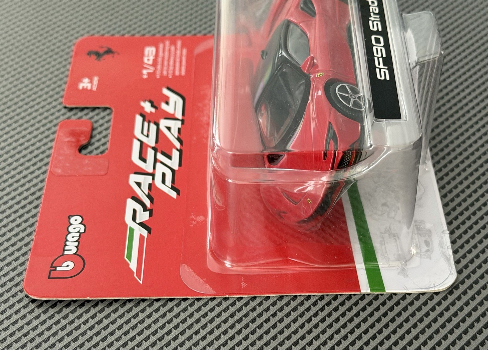 2023 Bburago 1/43 Race & Play Ferrari SF90 Stradale Rosso Corsa Red Diecast NIP