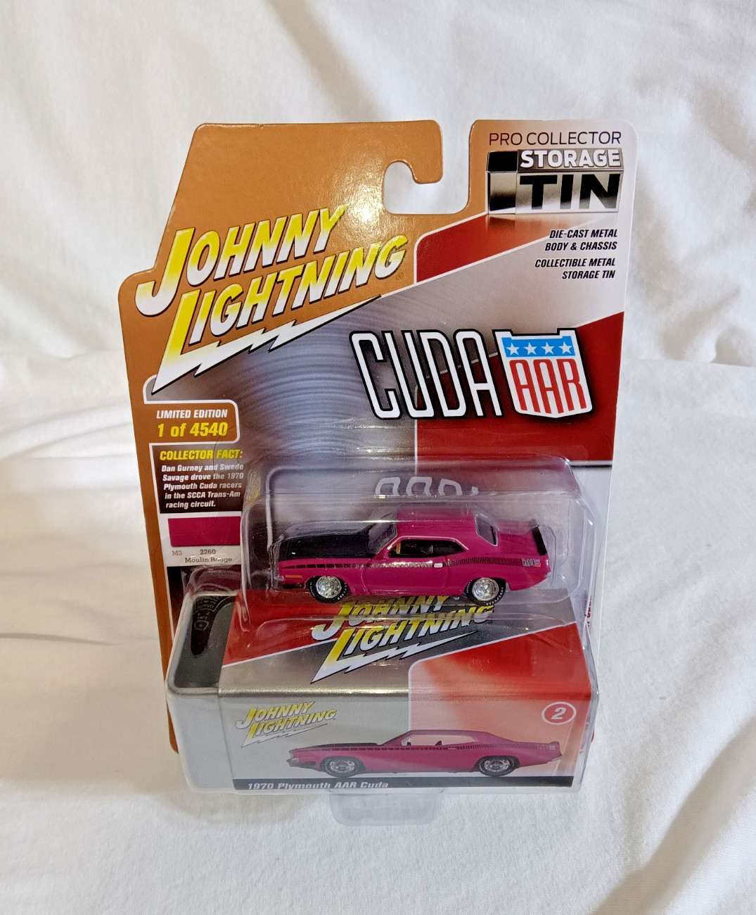 1:64 1970 PLYMOUTH AAR CUDA W/ STORAGE PRO COLLECTOR SERIES OUT OF PRODUCTION!!!