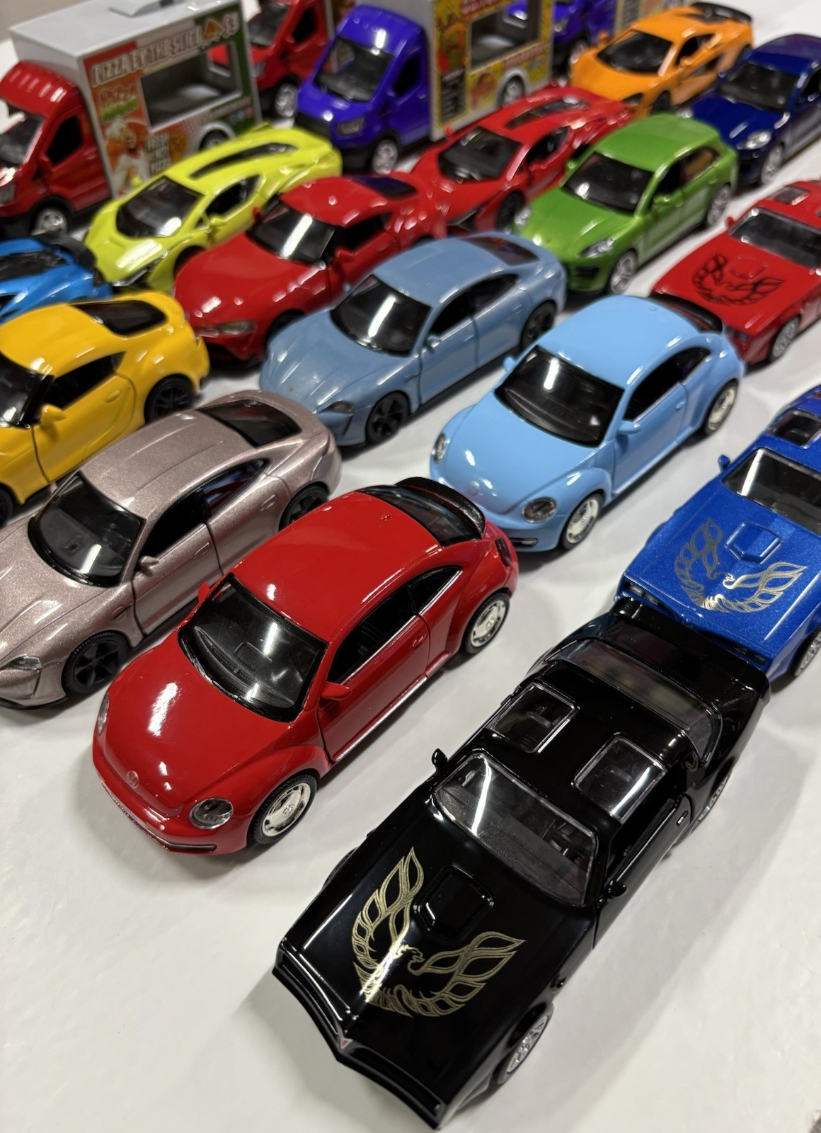 24Ct JFL Enterprises Jacent Die Cast Collector Car Assortment 20350 Assortment F