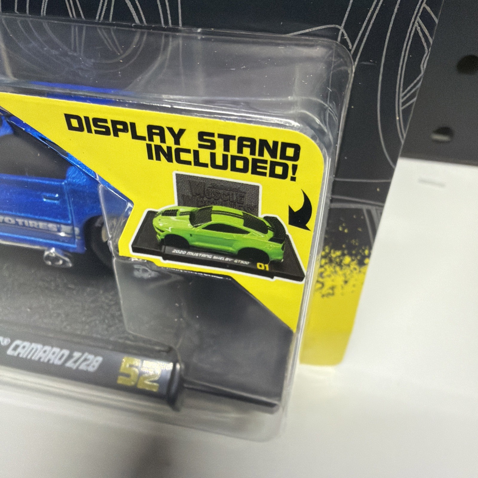 Maisto Muscle Machines Series 9 DieCast Model 52 1988 Chevrolet Camaro Z/28 Blue