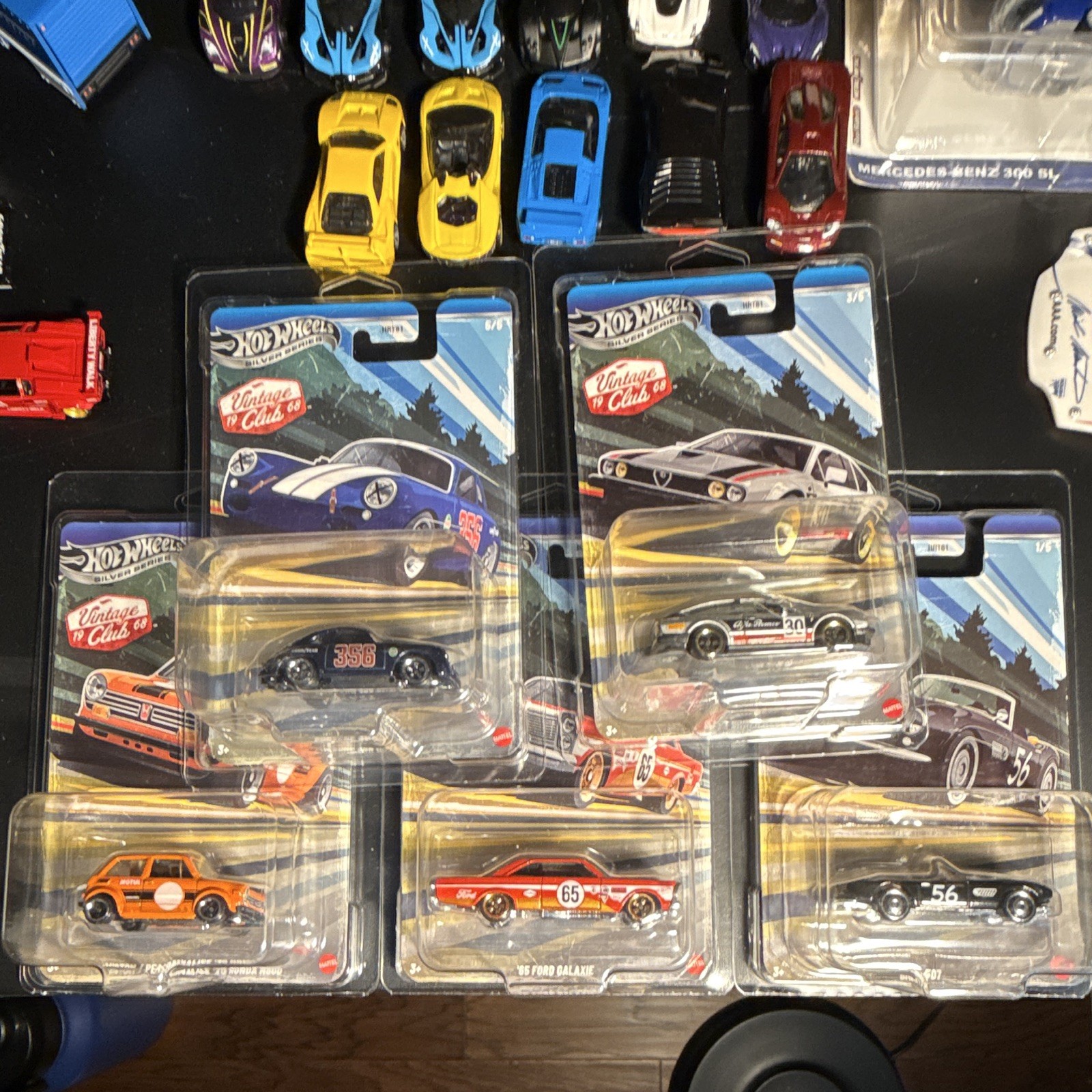 Hot Wheels Silver Series Vintage 19 Club 68 Set of 5 Cars