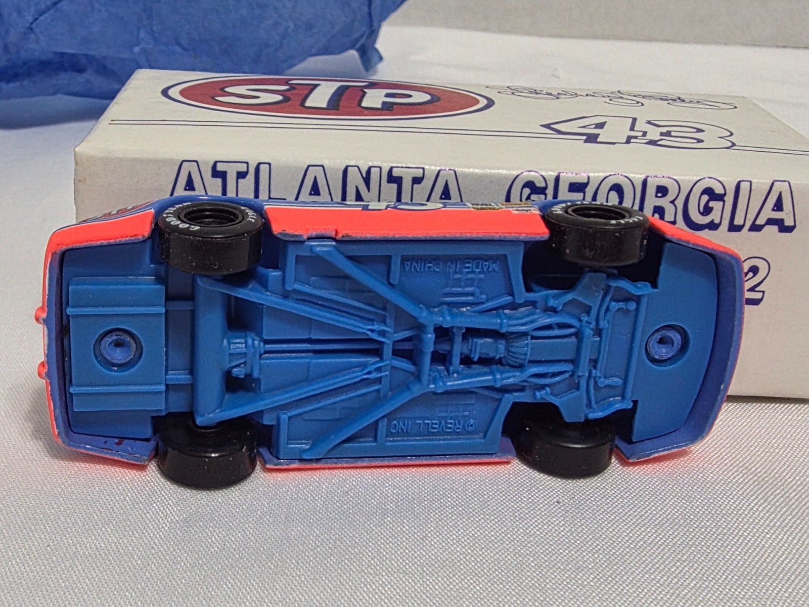 RICHARD PETTY #43 STP ATLANTA GEORGIA REVELL LAST RACE STOCK CAR 1:64 1992