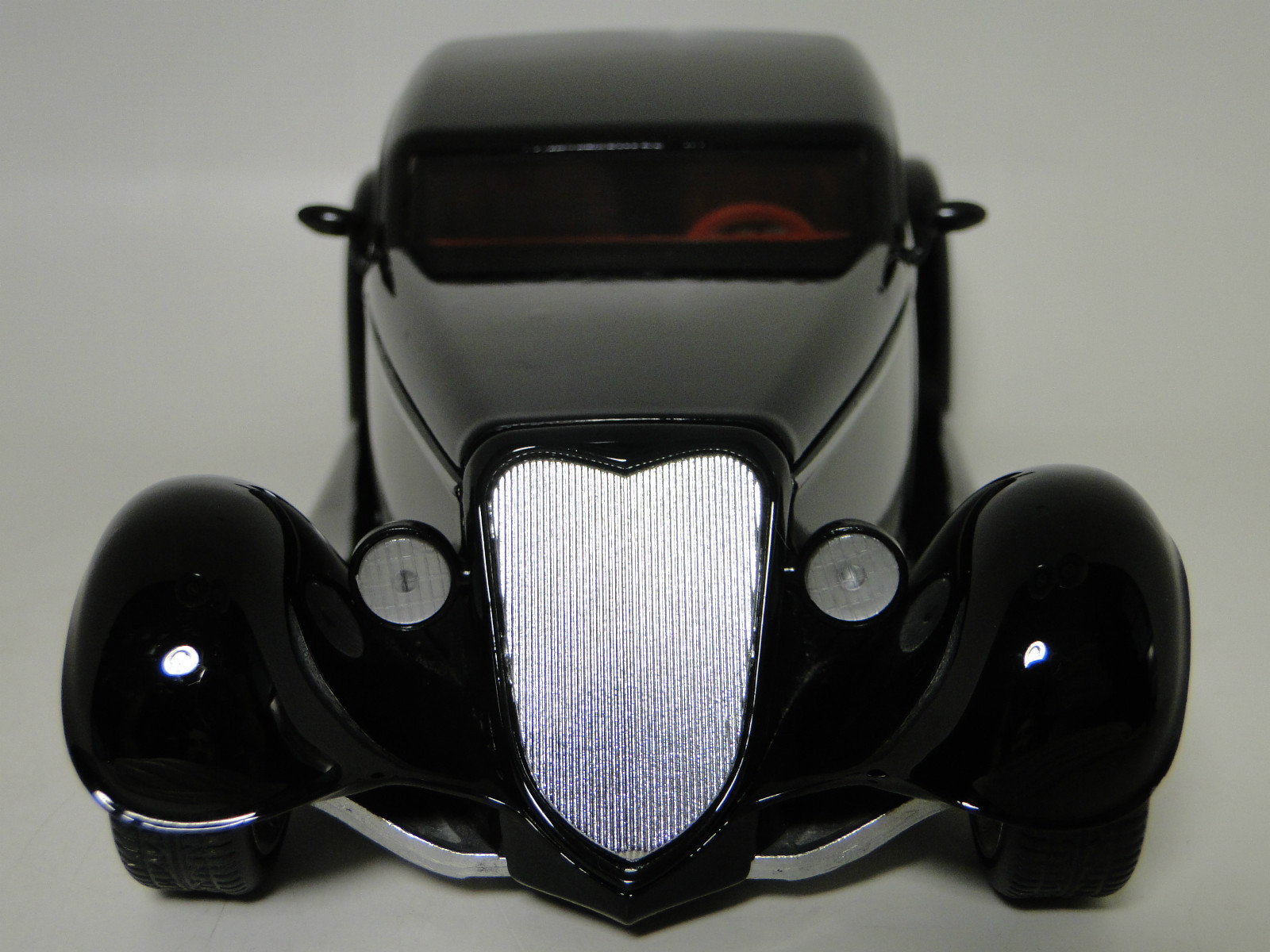 Ford Dragster Hot Rod Race Car1930Custom Built1 24Chopped Drag12Carousel Black18