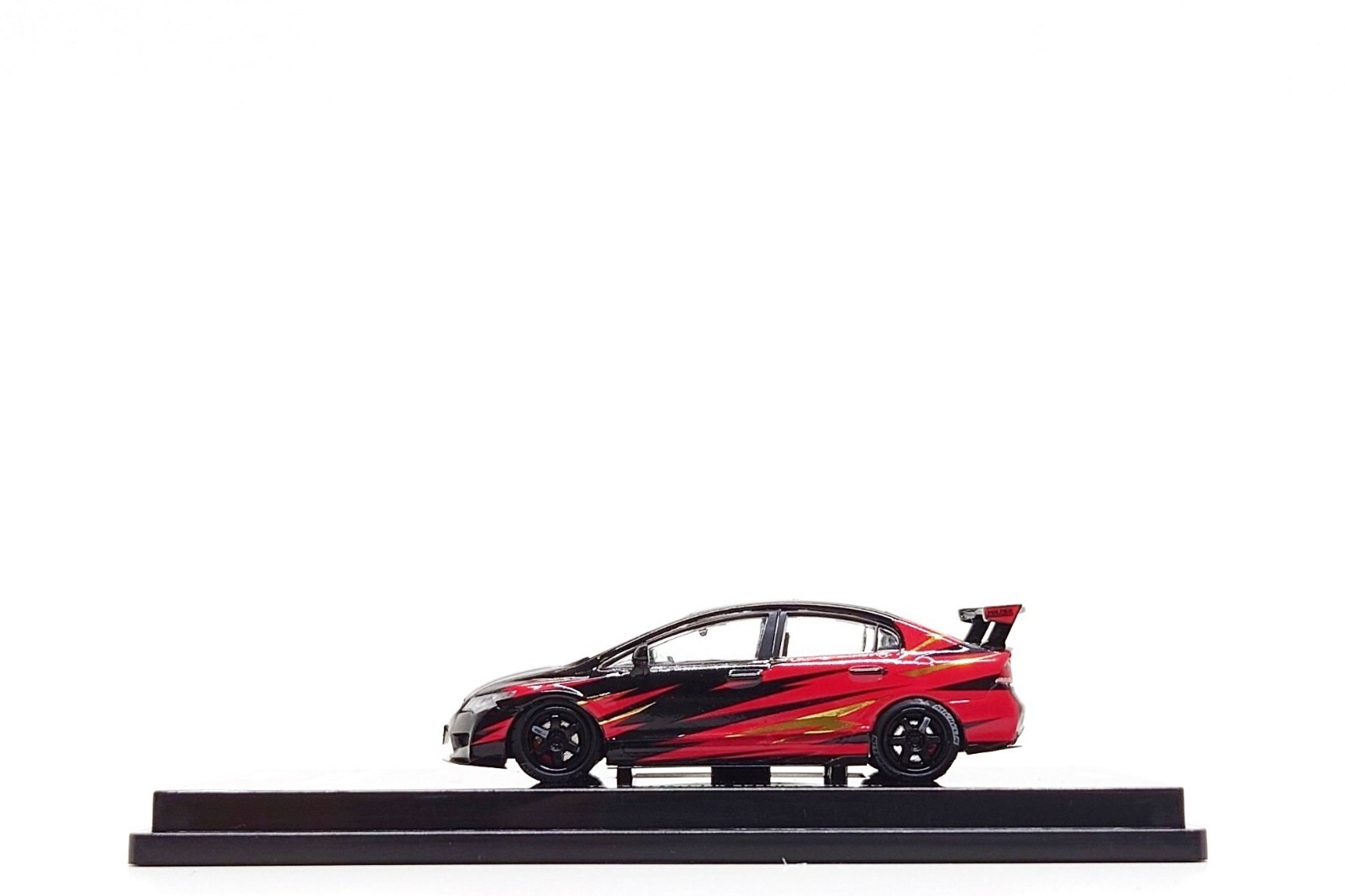 INNO64 1:64 Honda Civic Type R (FD2) – FD Club Singapore (Toyz Network)