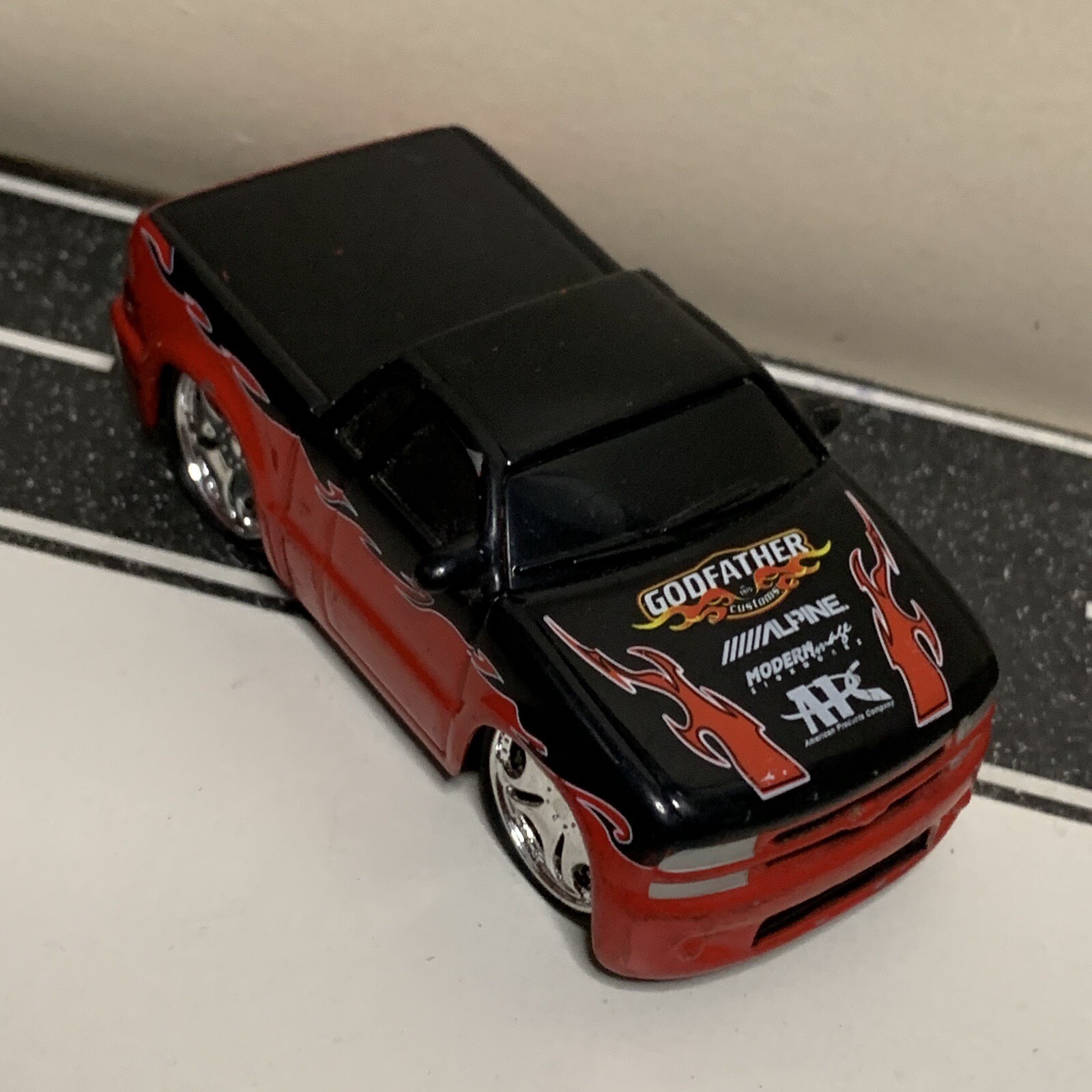 Hot Wheels Hot Tunerz Godfather Customs 2002 Chevy S10 Pickup Truck Red & Black