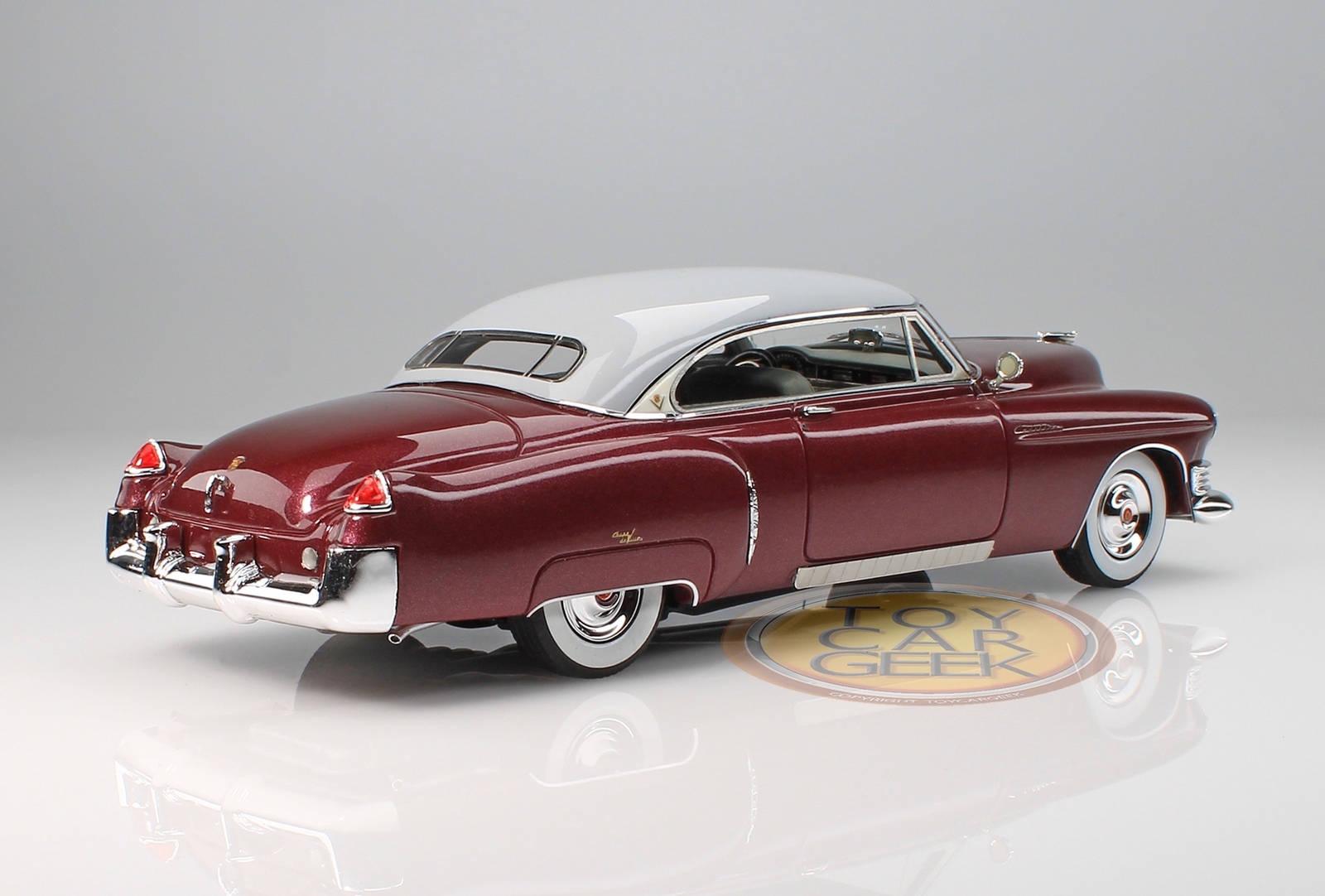 1949 Cadillac Coupe de Ville Concept – Red/Gray 1:43 Matrix Scale Models MX50301
