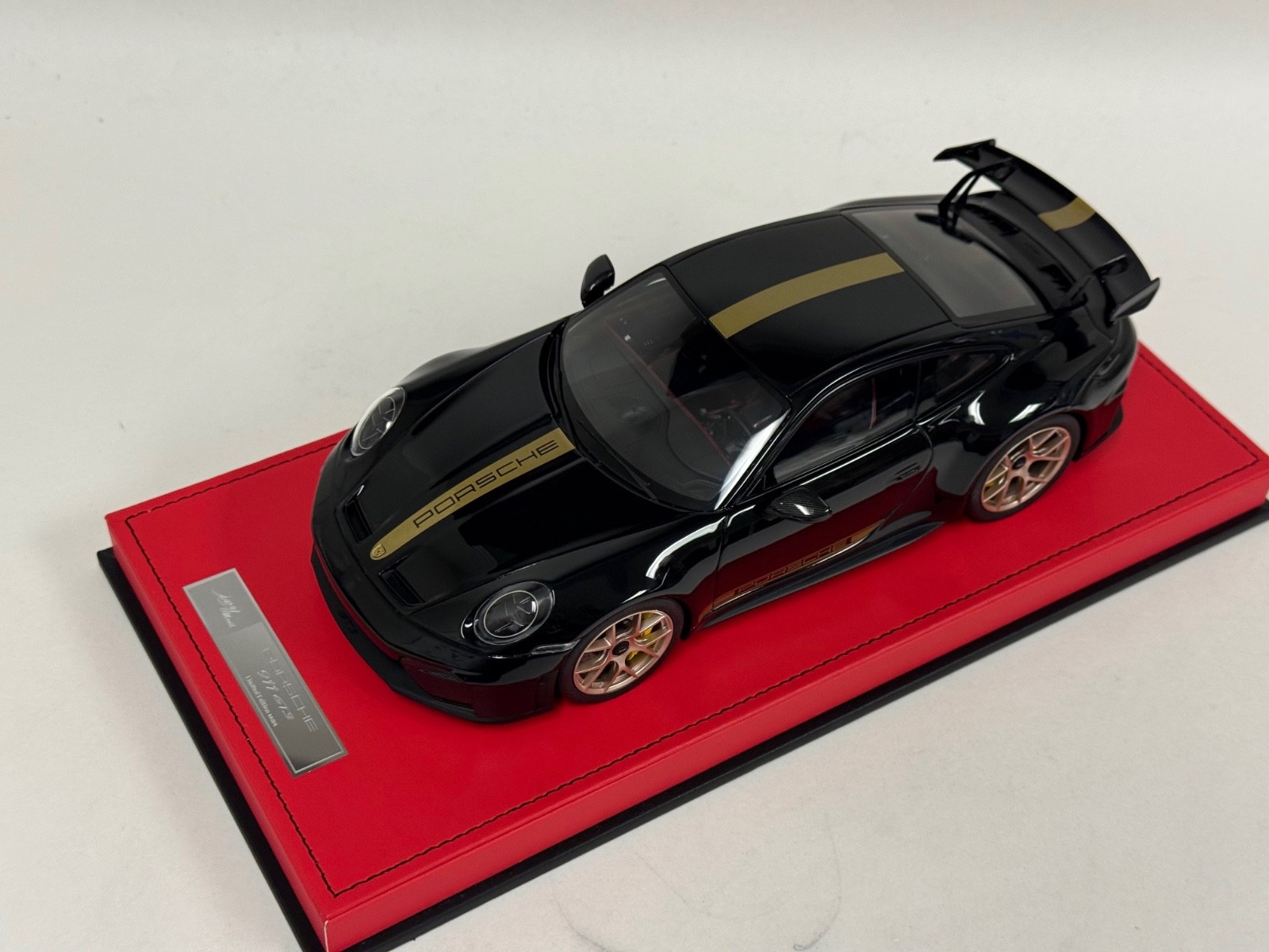 1/18 Ivy Porsche 911 GT3 992.1 in Black with Gold Stripe on Leather 20 pcs AB653
