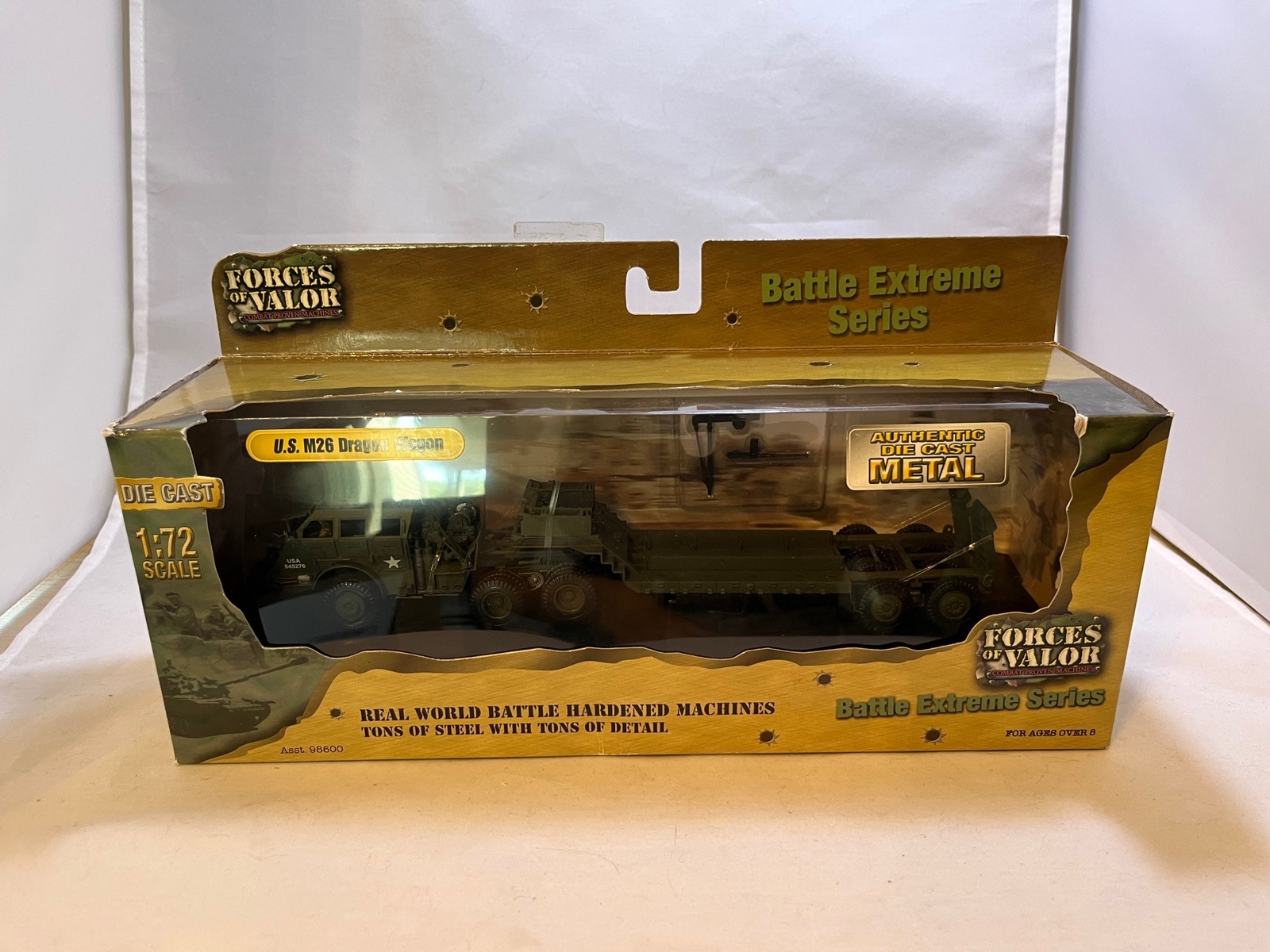# 01015 – 1:64 Forces of Valor “U.S. M26 Dragon Wagon” Lot – 3 Pc.