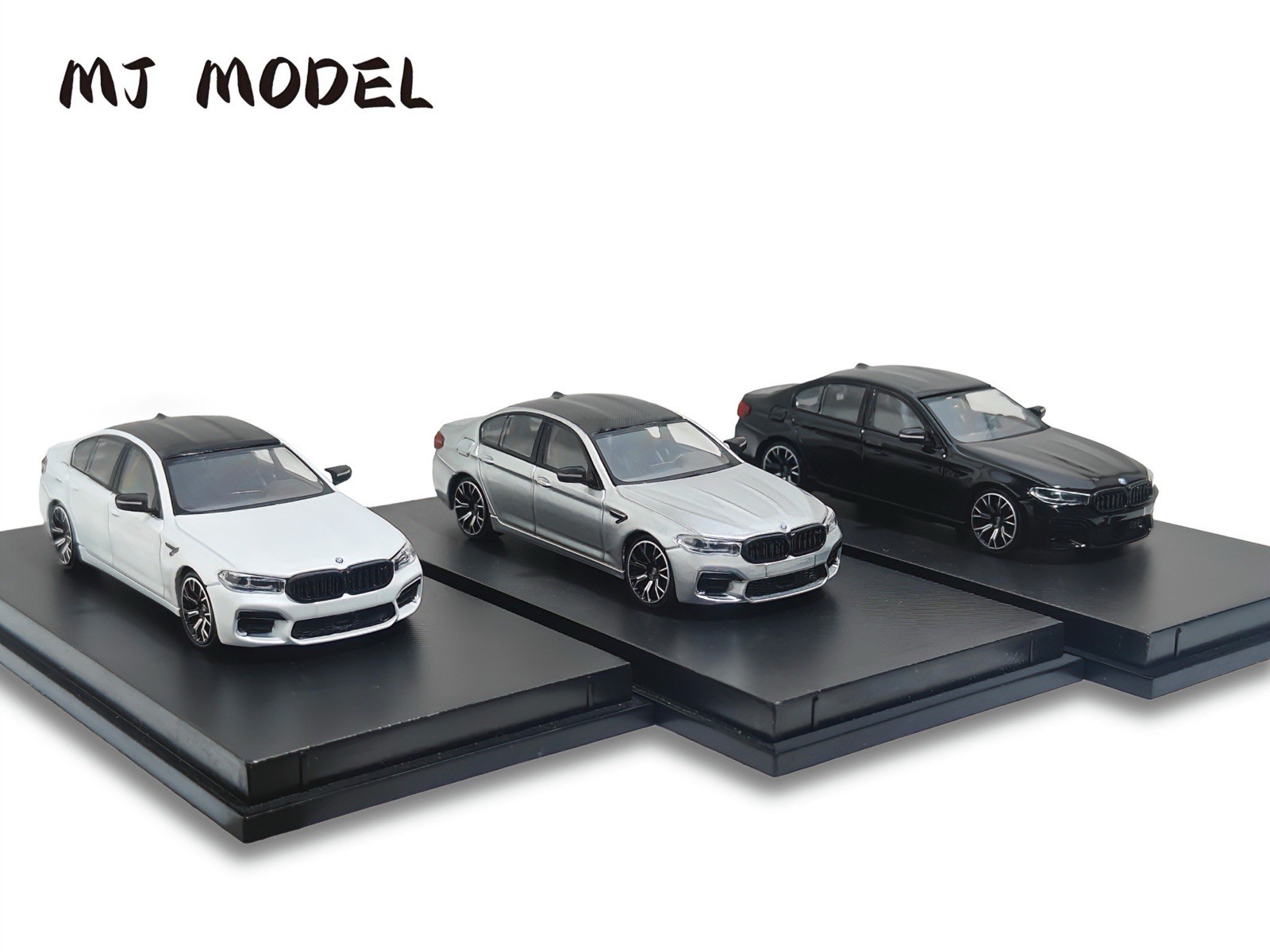 MJ 1/64 M5 F90 Alloy Car Model – Perfect Desk Display Collectible Gift Silver