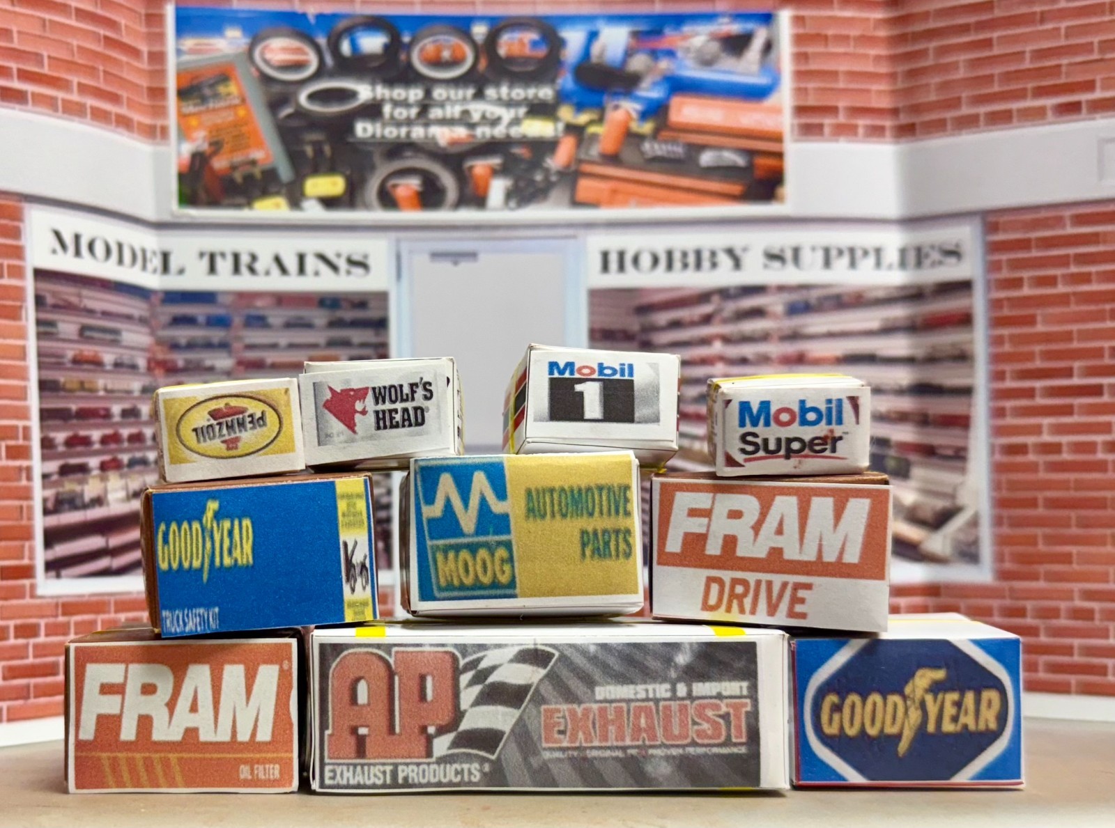 Garage + Xcar Toys DIORAMA ACCESSORIES IN 1:64 SCALE NEW !