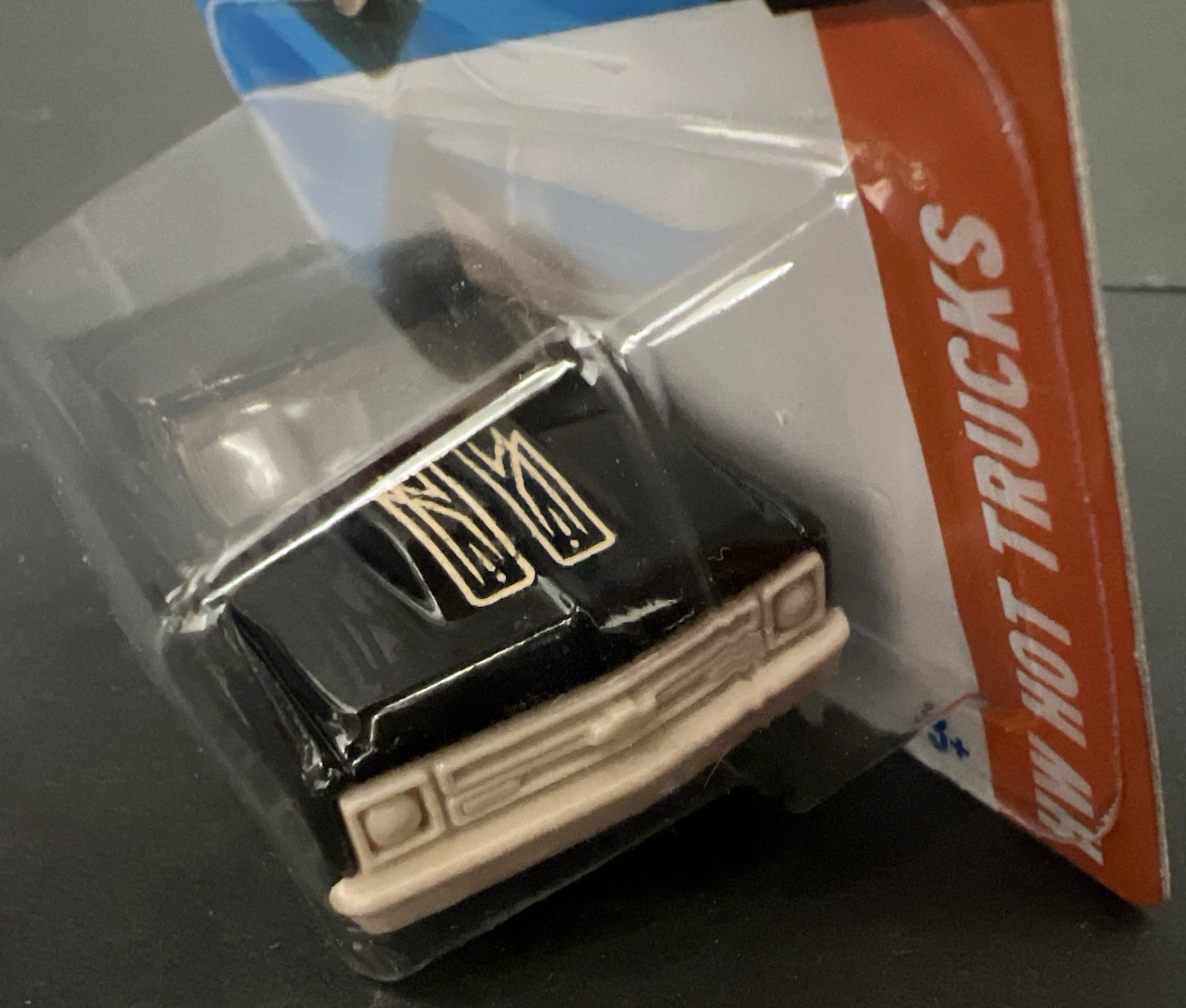 2025 Hot Wheels ~ 21/250 ’67 CHEVY C10 BLACK 2/10 HW HOT TRUCKS ~ BOX SHIP FREE