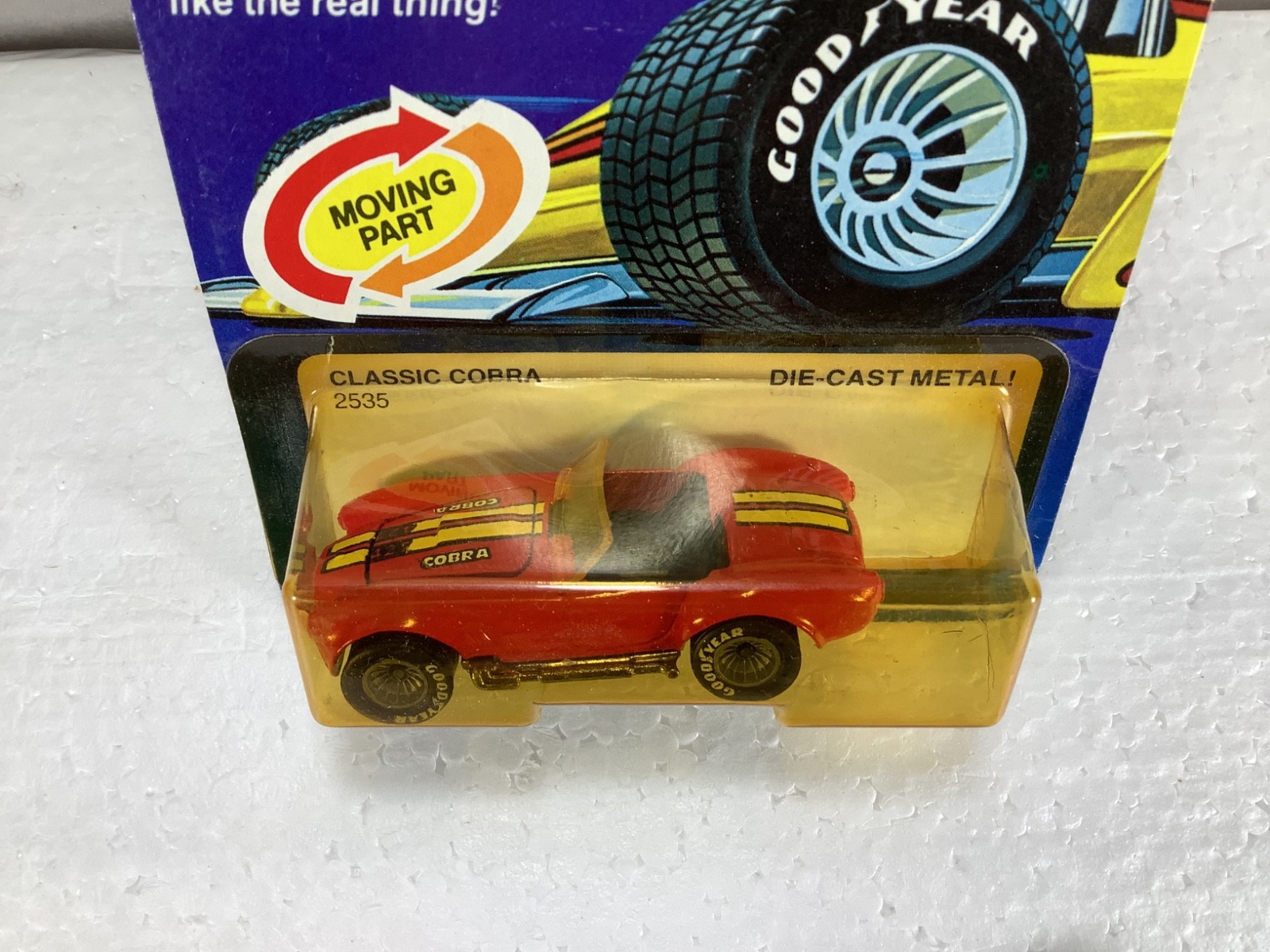 Vintage 1982 Hot Wheels Real Riders Classic Shelby Cobra #2535 ON CARD AMAZING