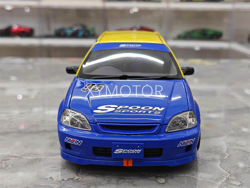 Motorhelix 1/18 Honda Civic Type R EK9 spoon #95 Model Car Gifts Collection