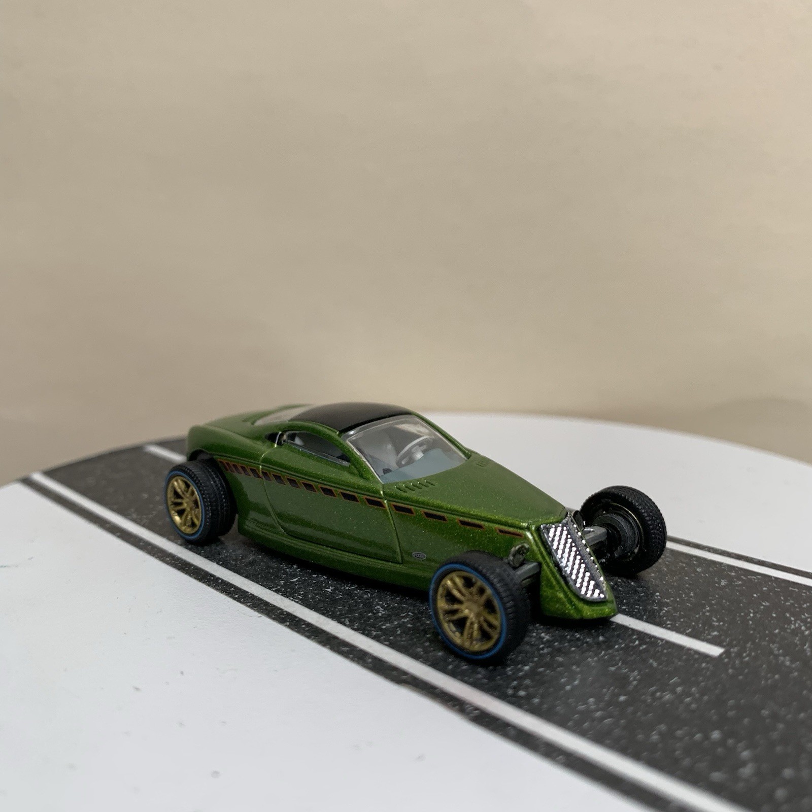 M2 Machines Chip Foose Hemisfear Custom Hot Rod Preproduction Car 1 Green 1:64 N