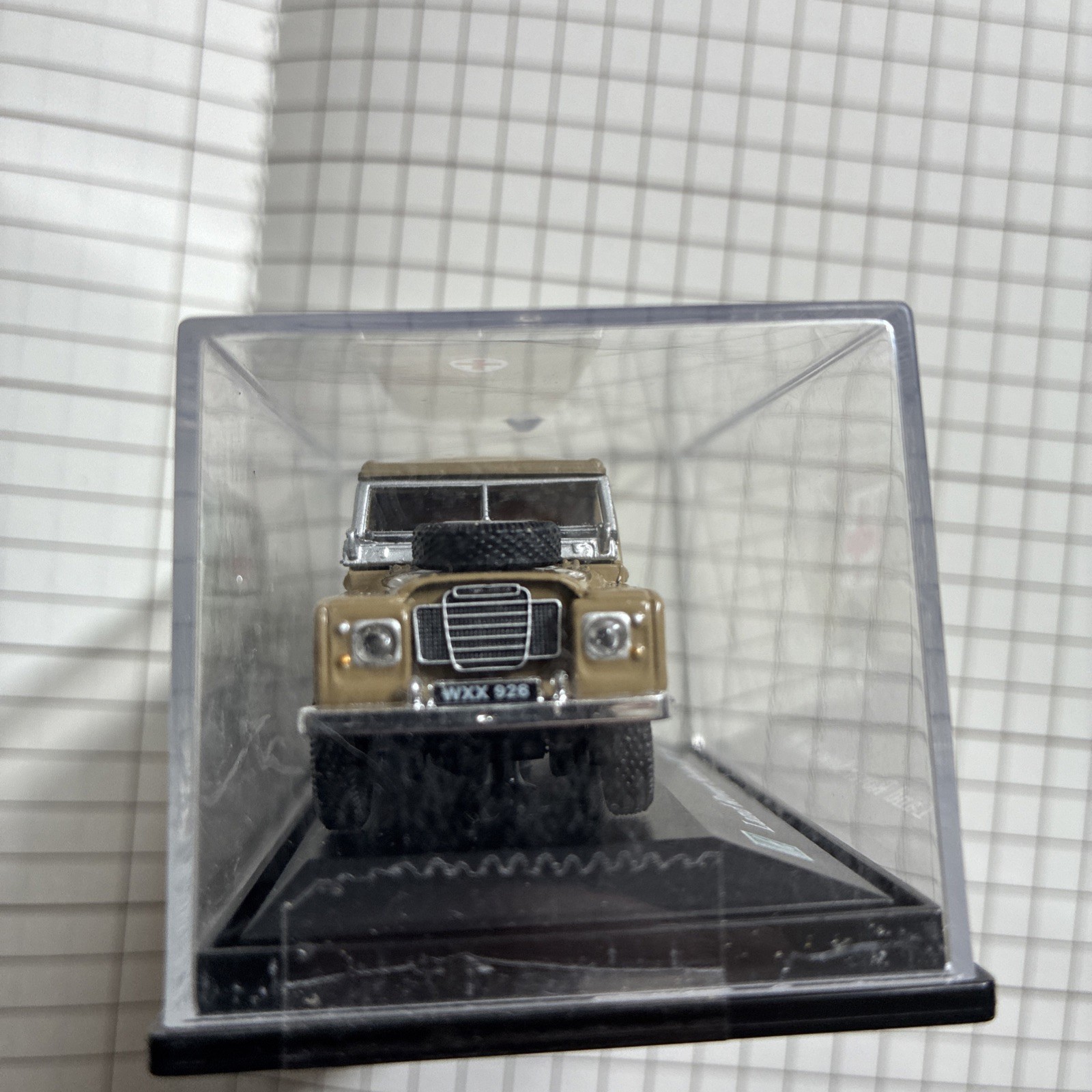 1:72 Cararama – Land Rover Series III 109″ Medical / Army